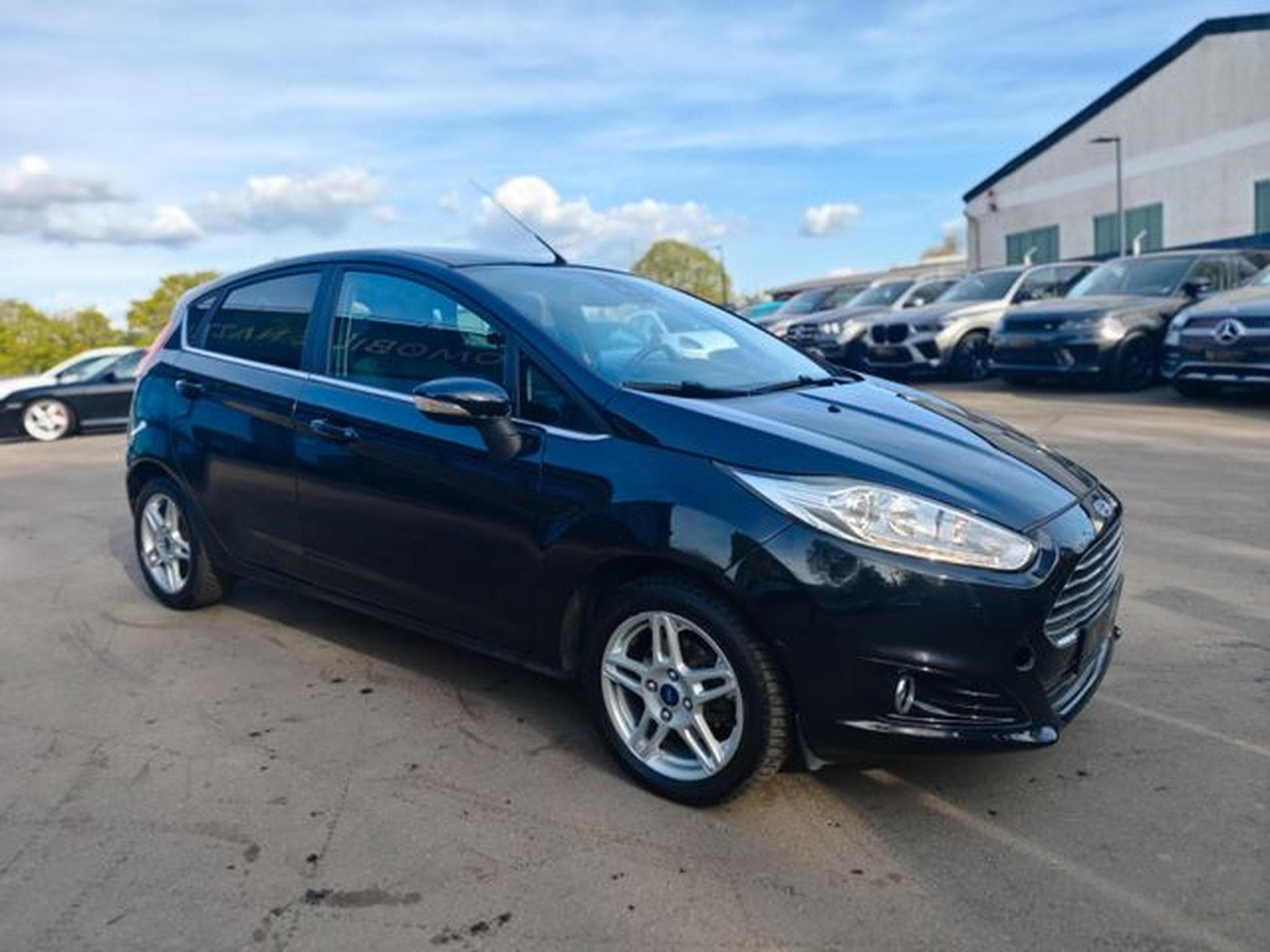 Ford Fiesta FIESTA TITANIUM *SHZ*ALU*KLIMA*NAVI* (2014) - Photo 5