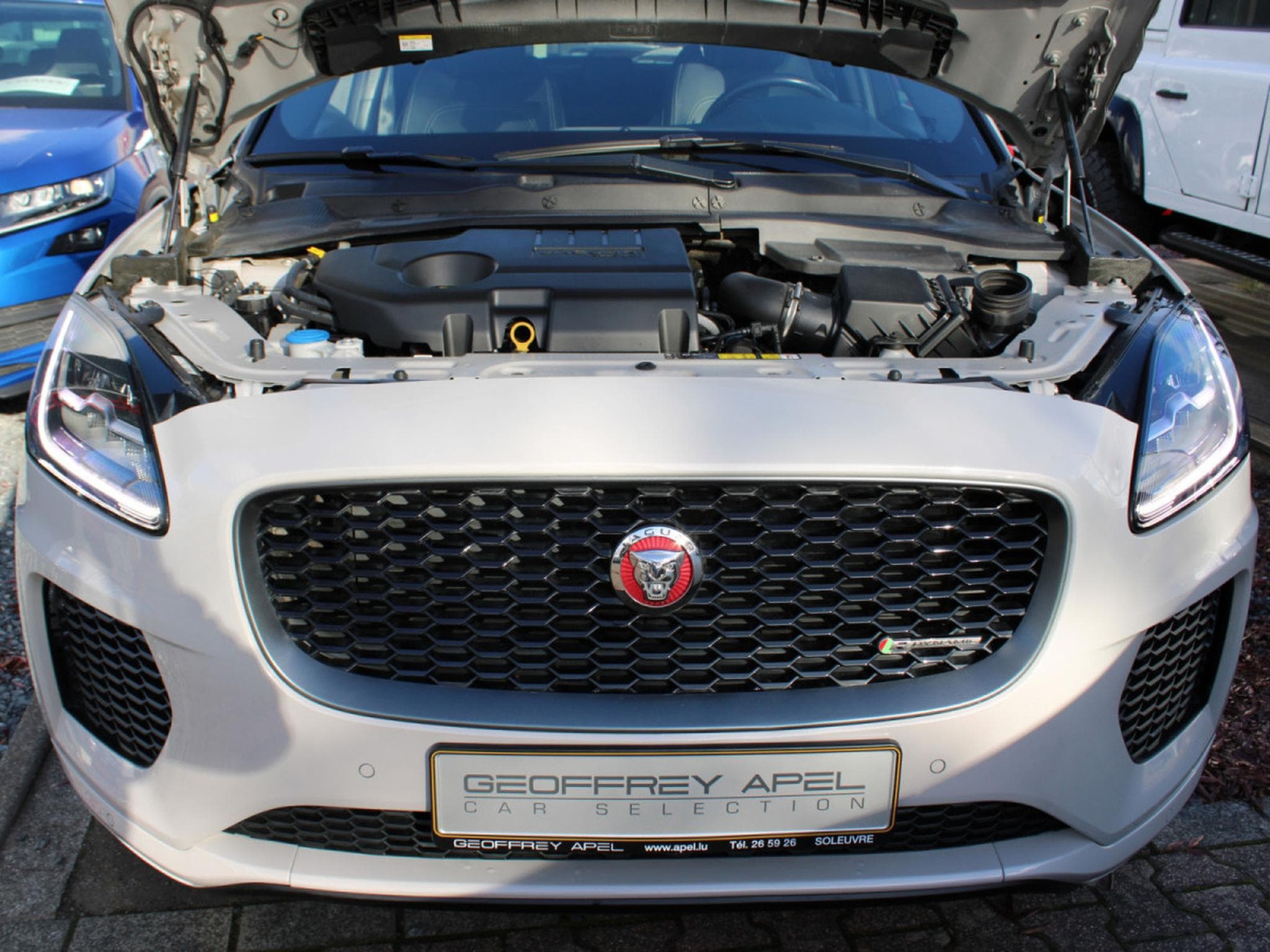 Jaguar E-Pace D 180 AWD R-DYNAMIC PANO CUIR NAVI (2020) - Foto 19