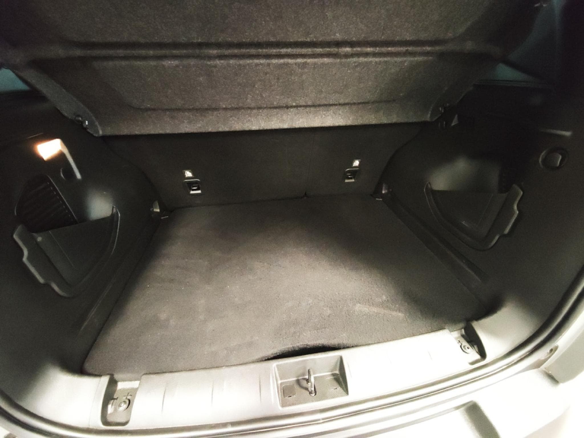 Jeep Renegade 1.0 T-GDI (2021) - Foto 9