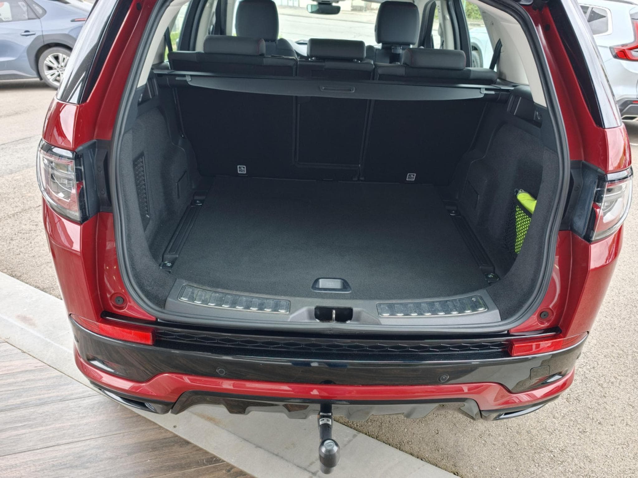 Land-Rover Discovery Sport 2.0 TD 4WD R-DYNAMICS AUTO (2020) - Foto 5