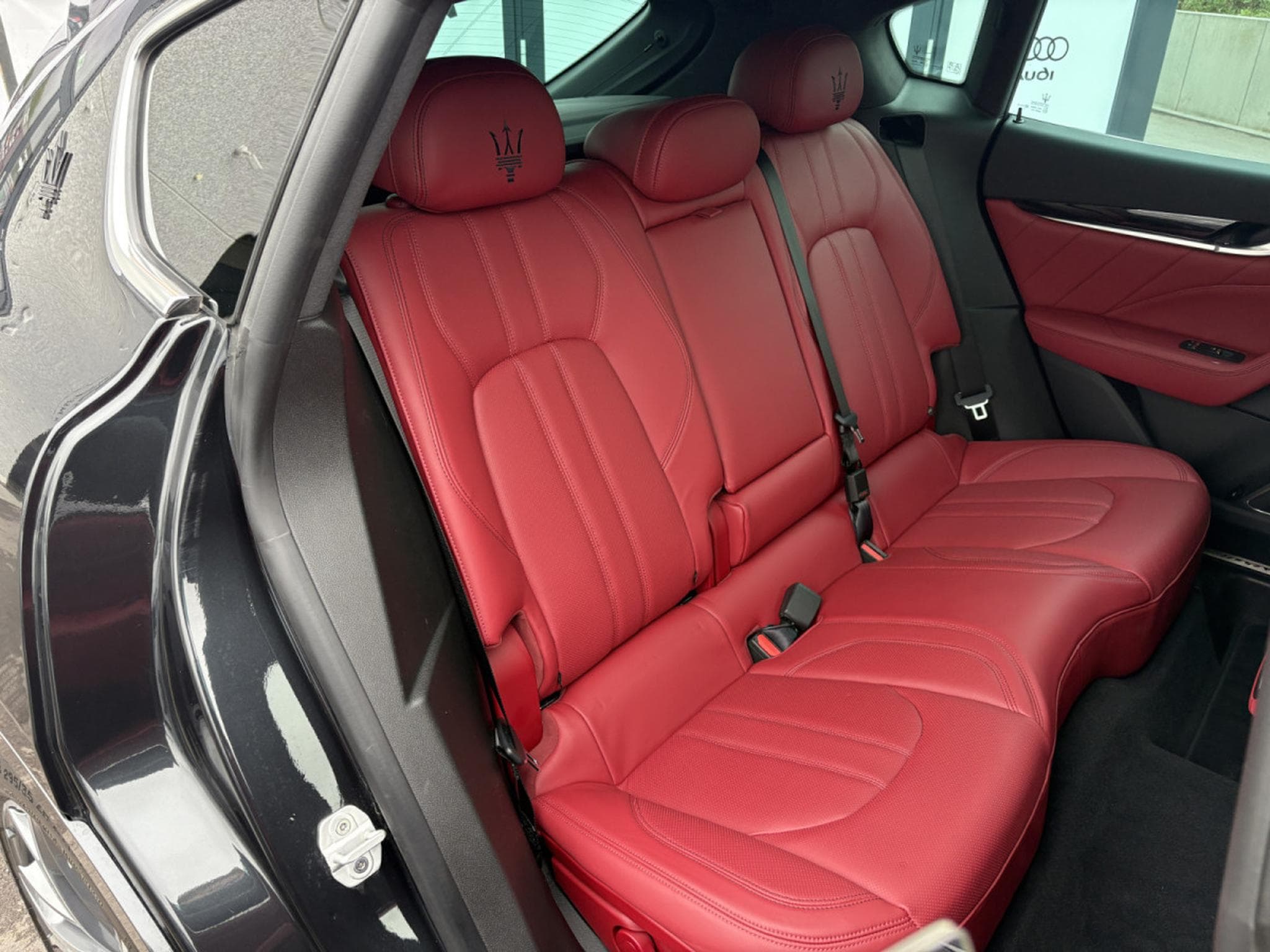 Maserati Levante MODENA Q4 / CAMERA 360/ ACC/ CUIR (2017) - Foto 17