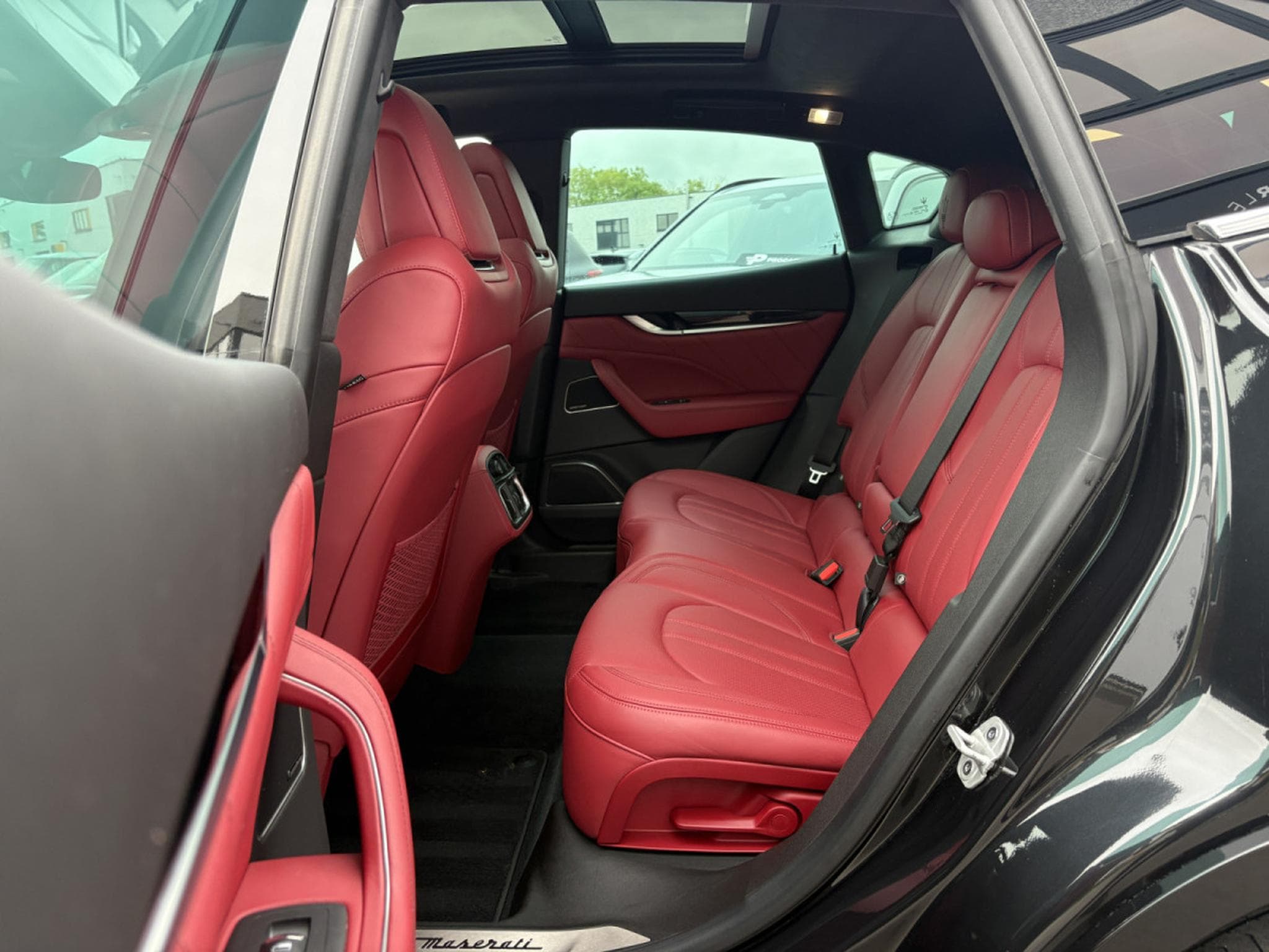 Maserati Levante MODENA Q4 / CAMERA 360/ ACC/ CUIR (2017) - Foto 21