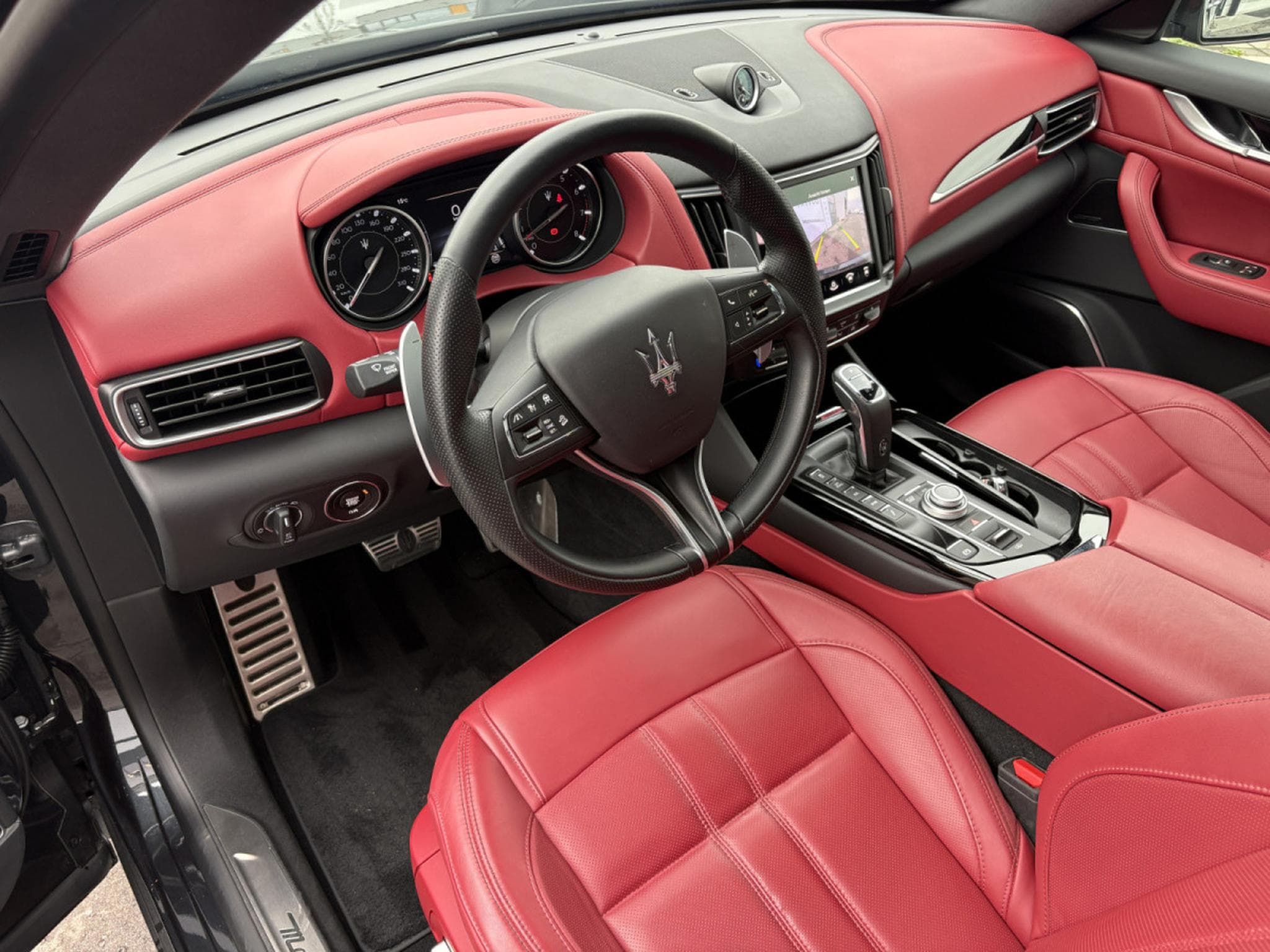 Maserati Levante MODENA Q4 / CAMERA 360/ ACC/ CUIR (2017) - Foto 6