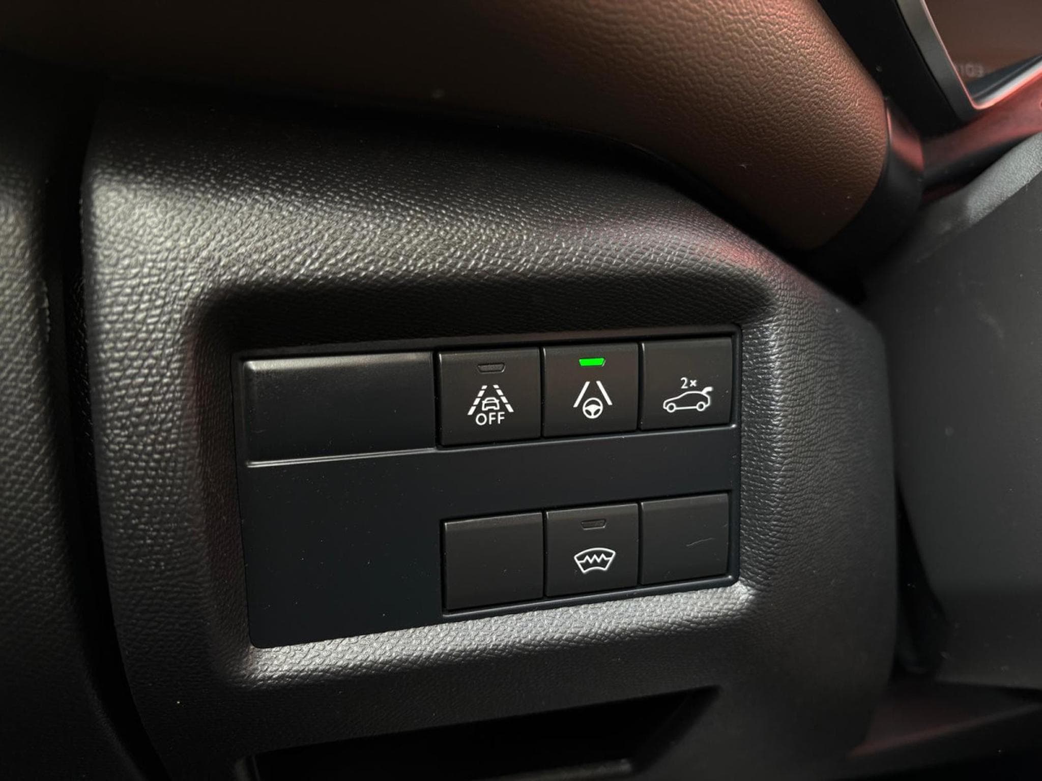 Citroën C5 Aircross 1.5 BLUEHDI 1ERE MAIN (2020) - Photo 12