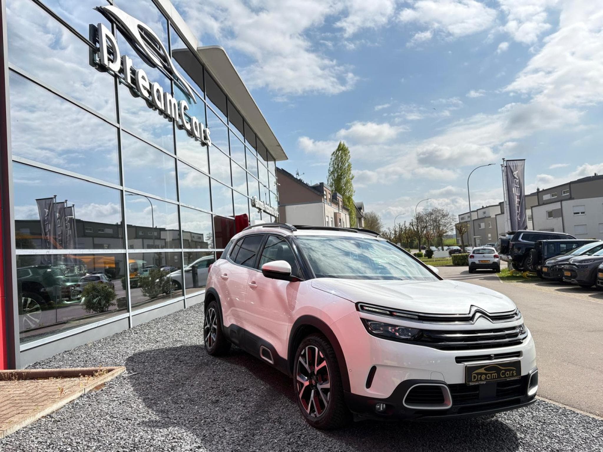 Citroën C5 Aircross 1.5 BLUEHDI 1ERE MAIN (2020) - Photo 5