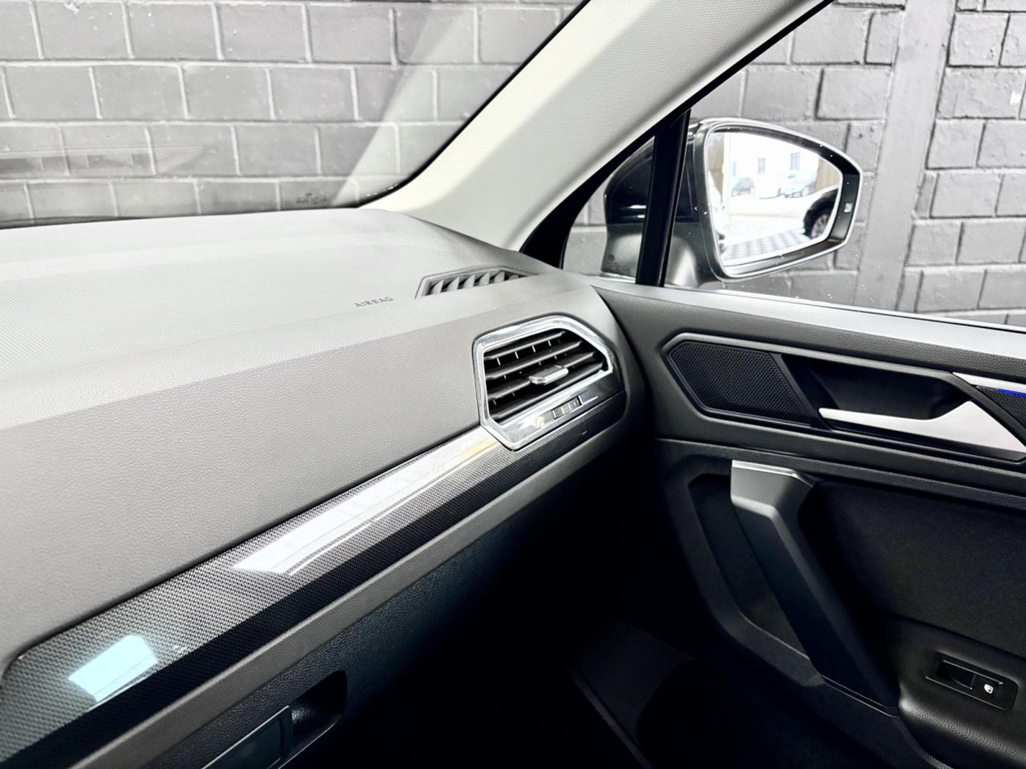 VW Tiguan Elegance 2.0 TDI 150CV DSG7 *PANO* MATRIX *ACC * (2022) - Foto 20