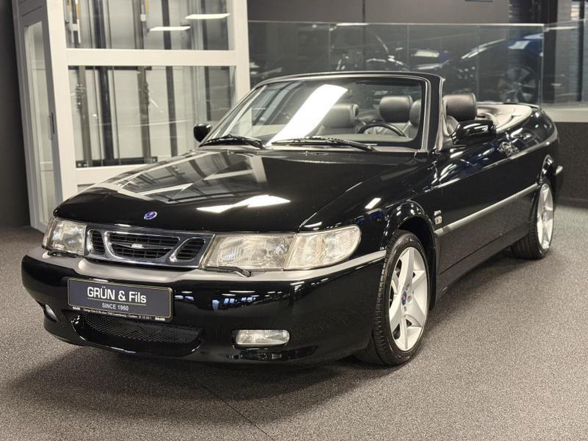 Saab 9-3 Aero Cabrio (2001) - Photo 3