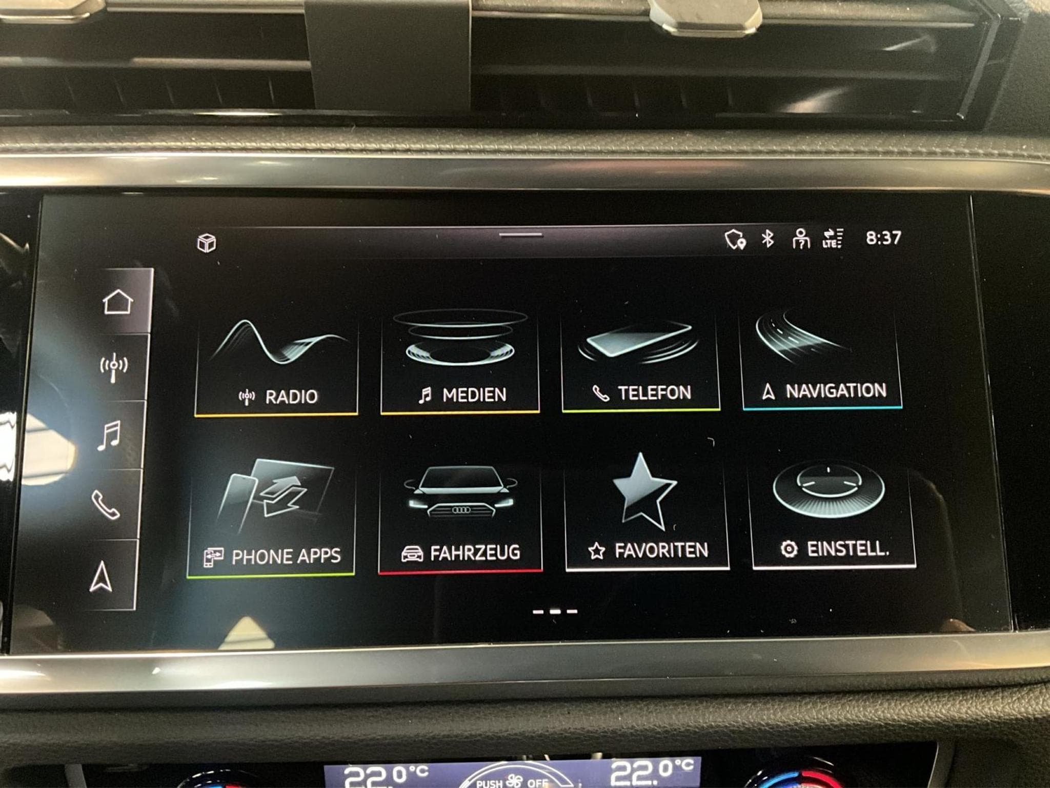 Audi Q3 S-line+DSG+LED+Navi+Digi+ (2023) - Foto 16