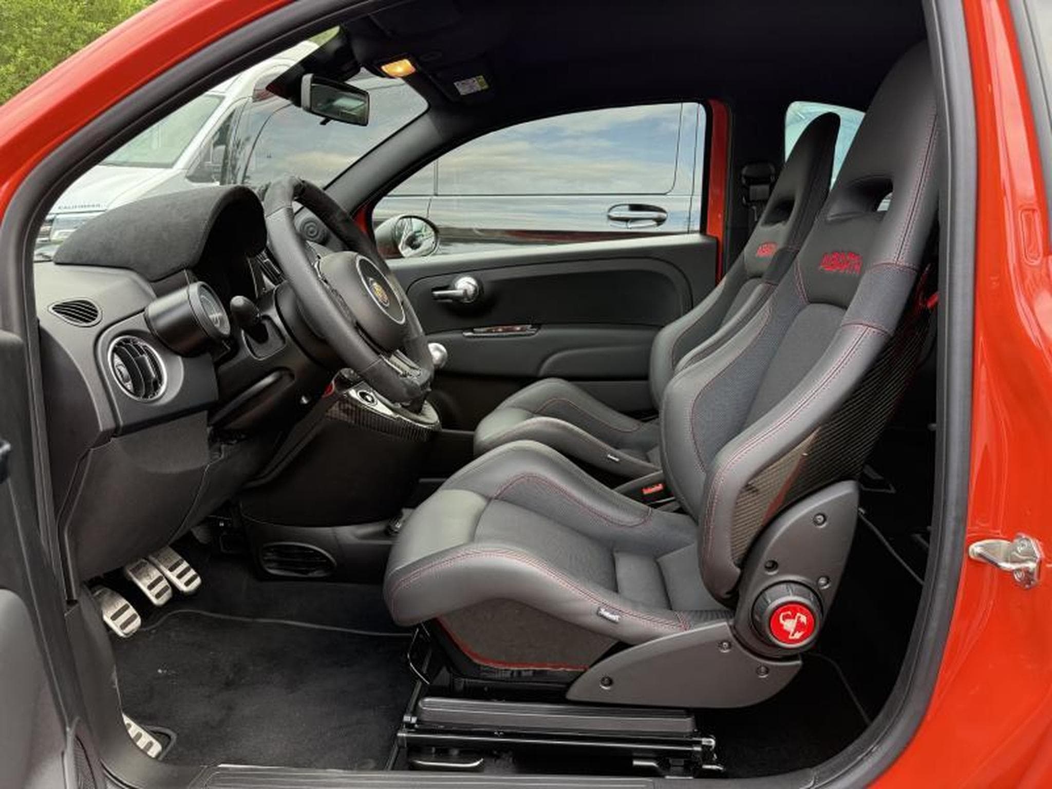 Abarth 695 COMPETIZIONE *CARBON *BEAT (2024) - Foto 12
