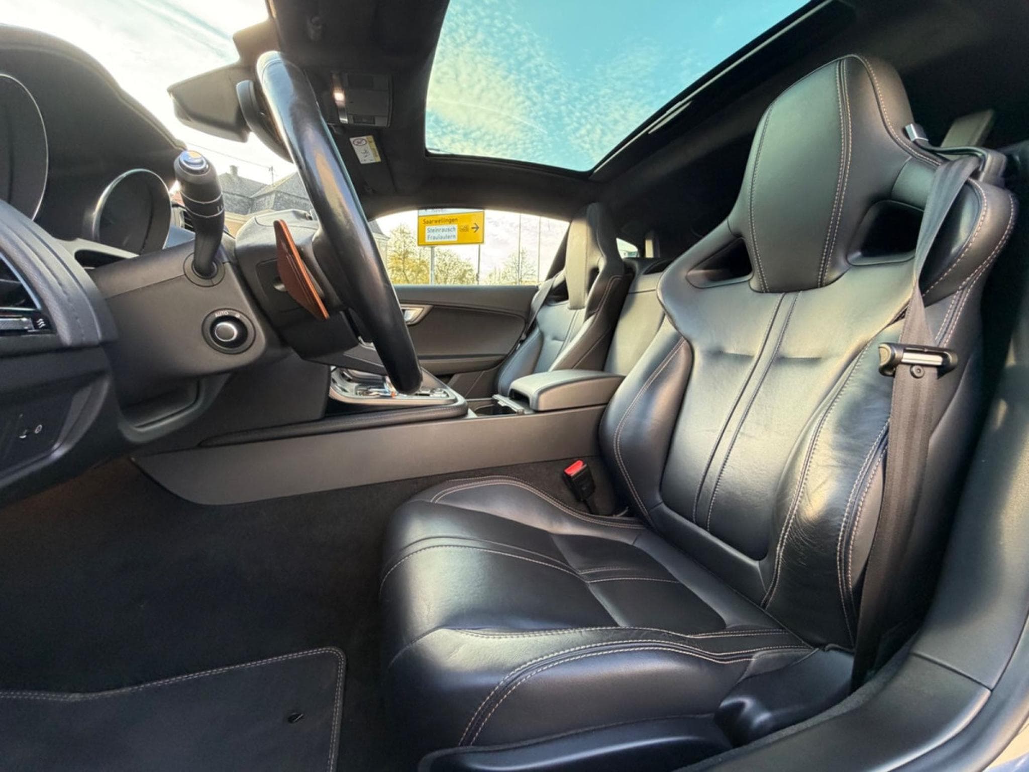 Jaguar F-Type F-TYPE Coupe S (2015) - Foto 10