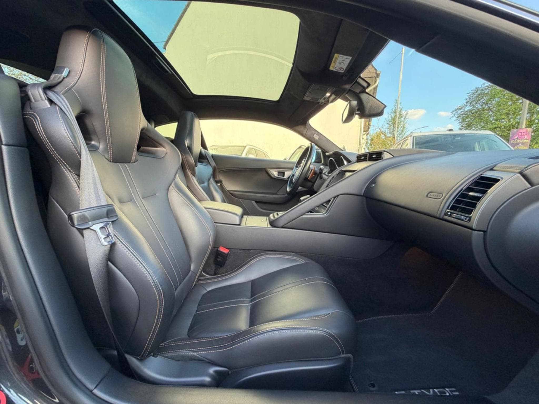 Jaguar F-Type F-TYPE Coupe S (2015) - Foto 15