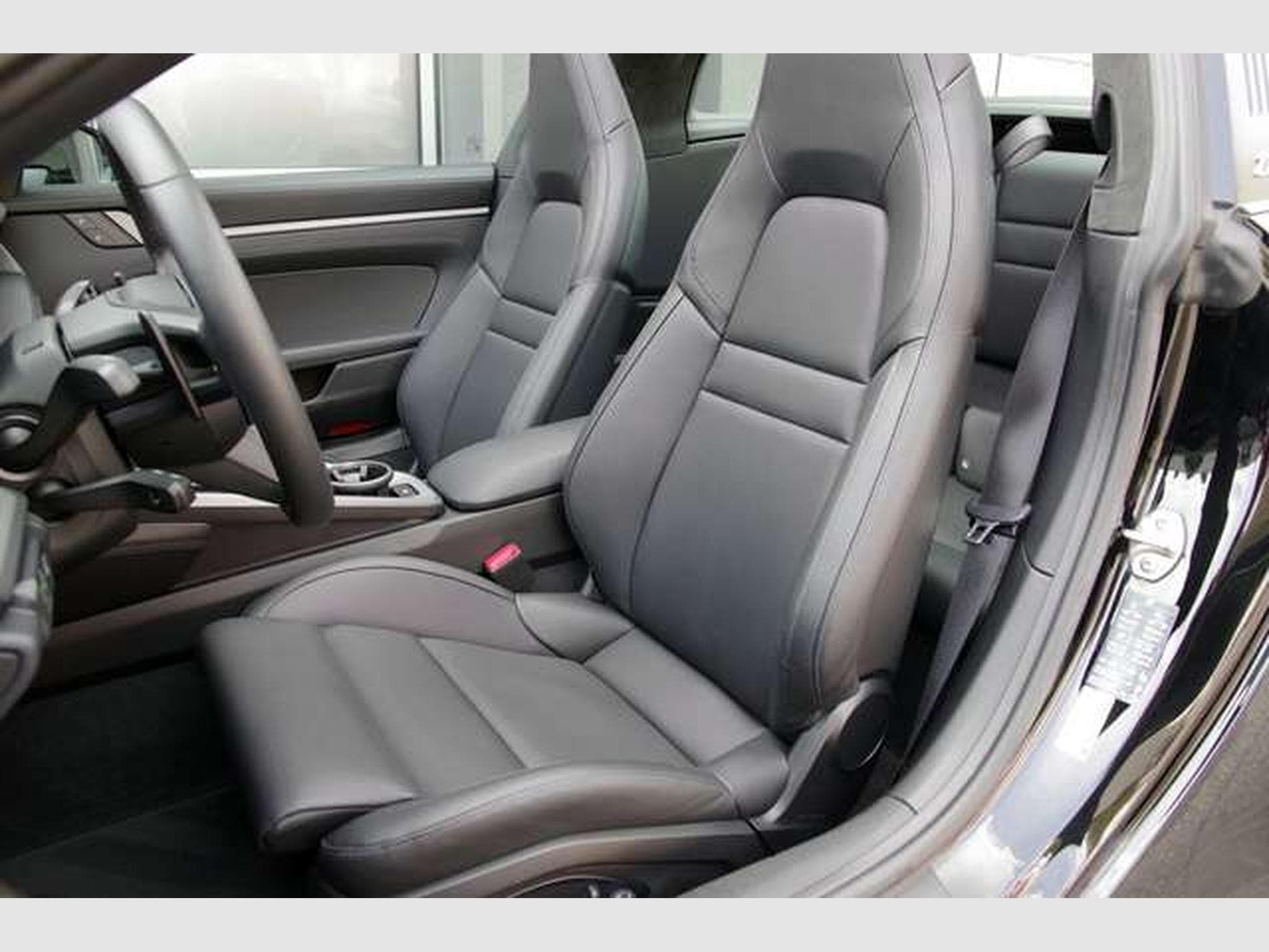 Porsche 911 992.2 Targa 4S*ACC,BOSE,Chrono,Sitzlüftung,14-W. (2026) - Foto 5