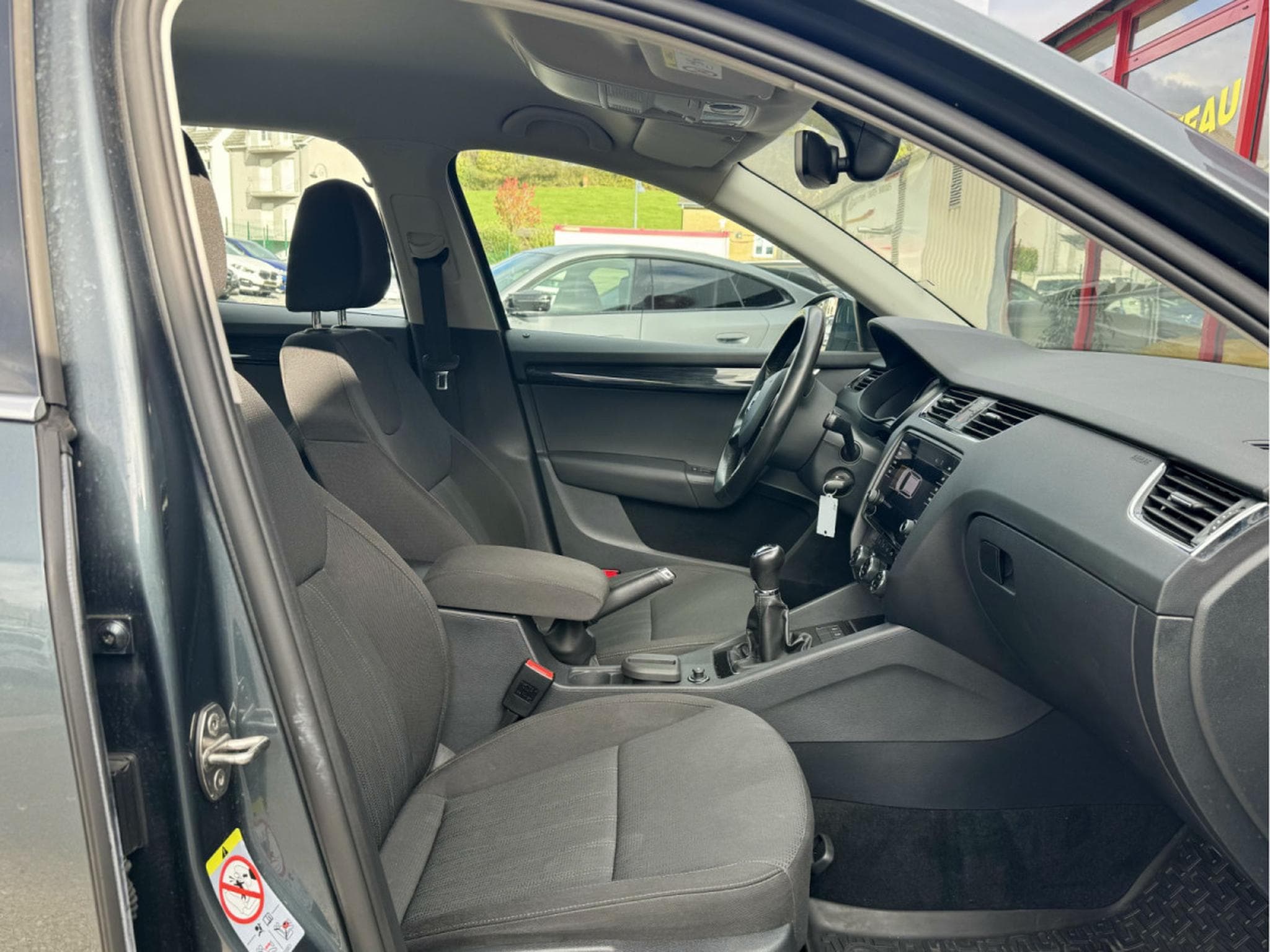 Skoda Octavia 1.4 TSI 150 COMBI LED NAVI (2018) - Foto 5