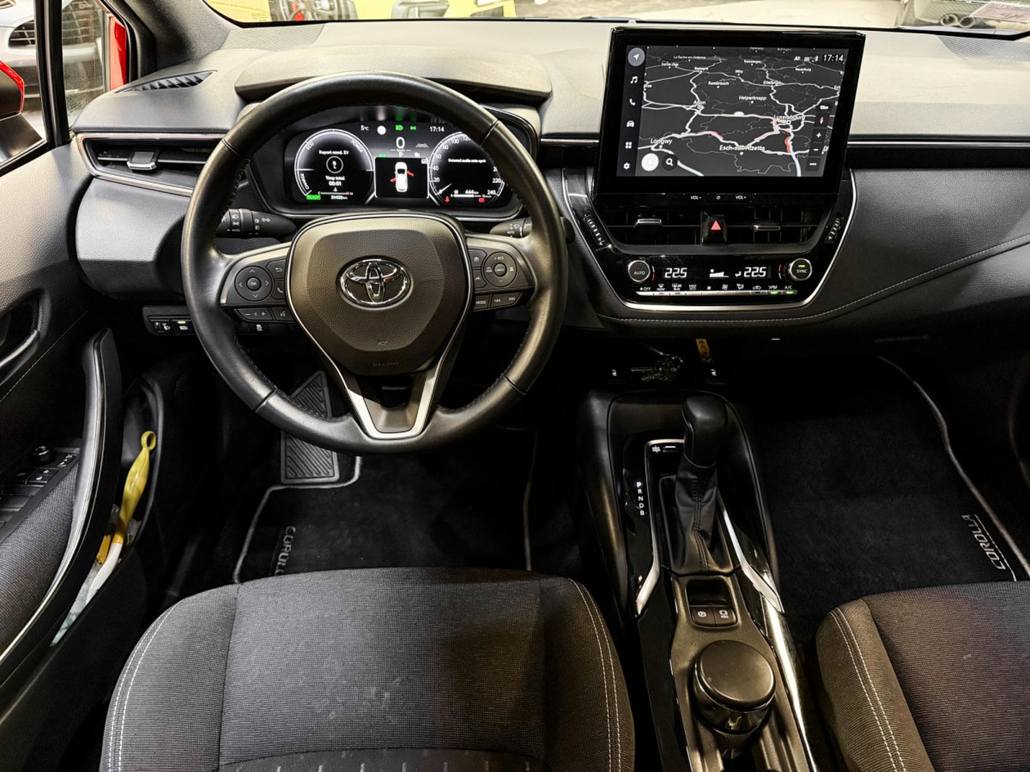 Toyota Corolla Touring Sports 1.8 Hybrid / LED / Kamera / SH (2023) - Foto 11