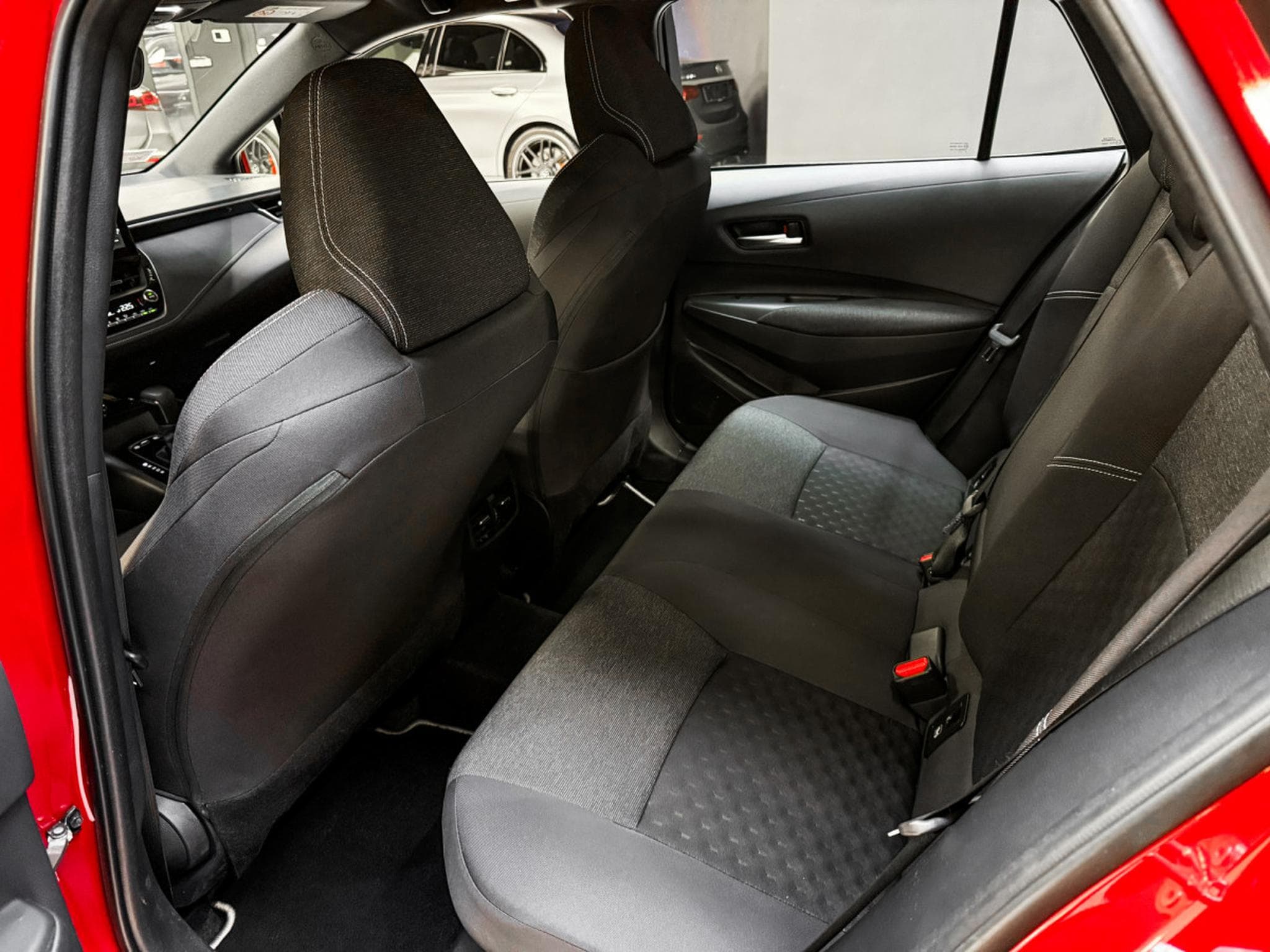 Toyota Corolla Touring Sports 1.8 Hybrid / LED / Kamera / SH (2023) - Foto 13