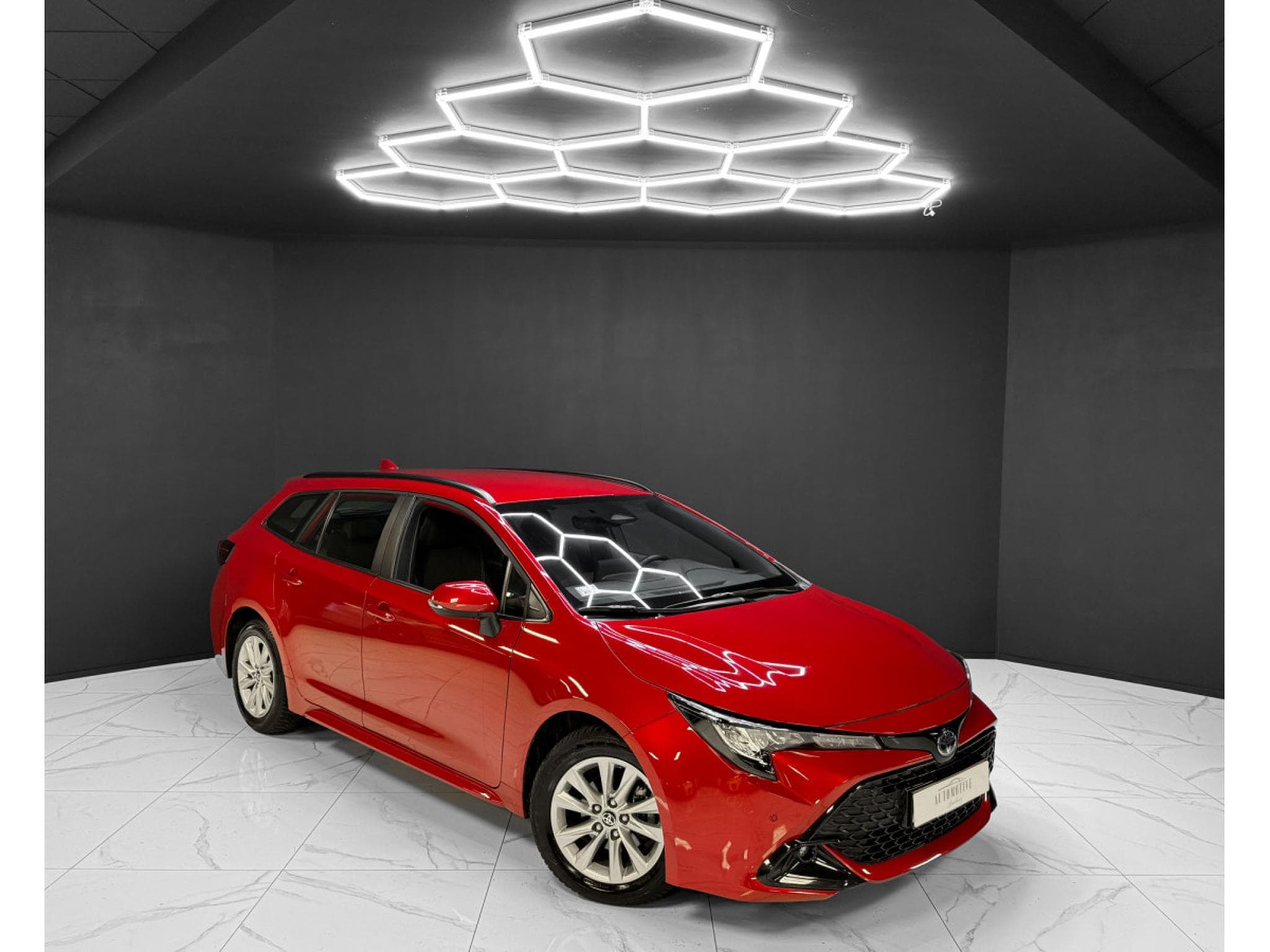 Toyota Corolla Touring Sports 1.8 Hybrid / LED / Kamera / SH (2023) - Foto 7