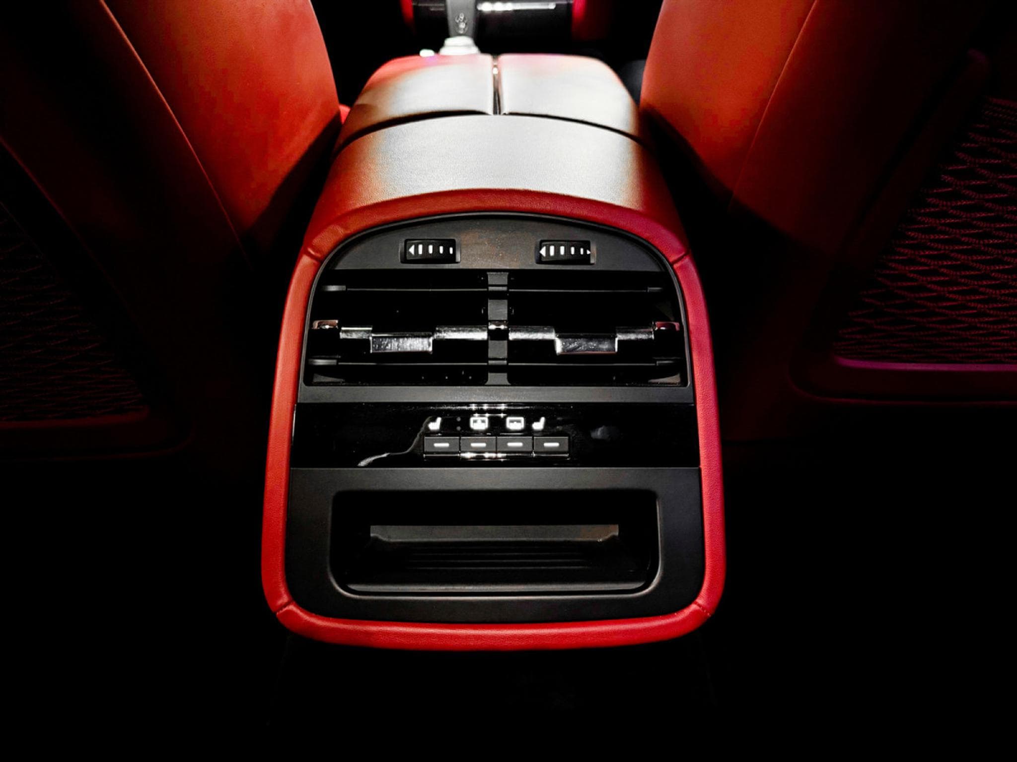 Maserati Quattroporte S Q4 GranSport / B&W / CarPlay / Softclos. / Matrix (2020) - Photo 15