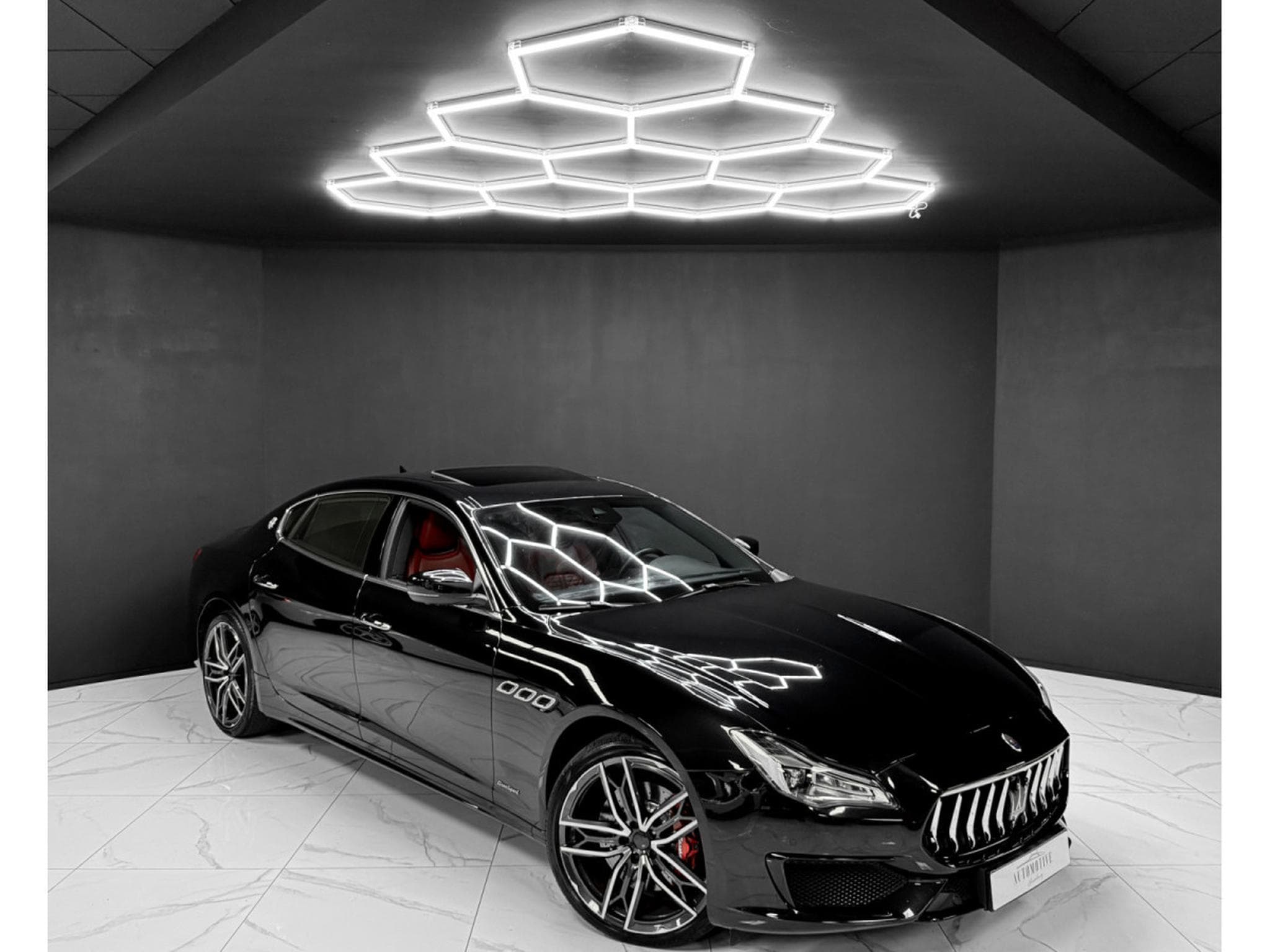 Maserati Quattroporte S Q4 GranSport / B&W / CarPlay / Softclos. / Matrix (2020) - Photo 7