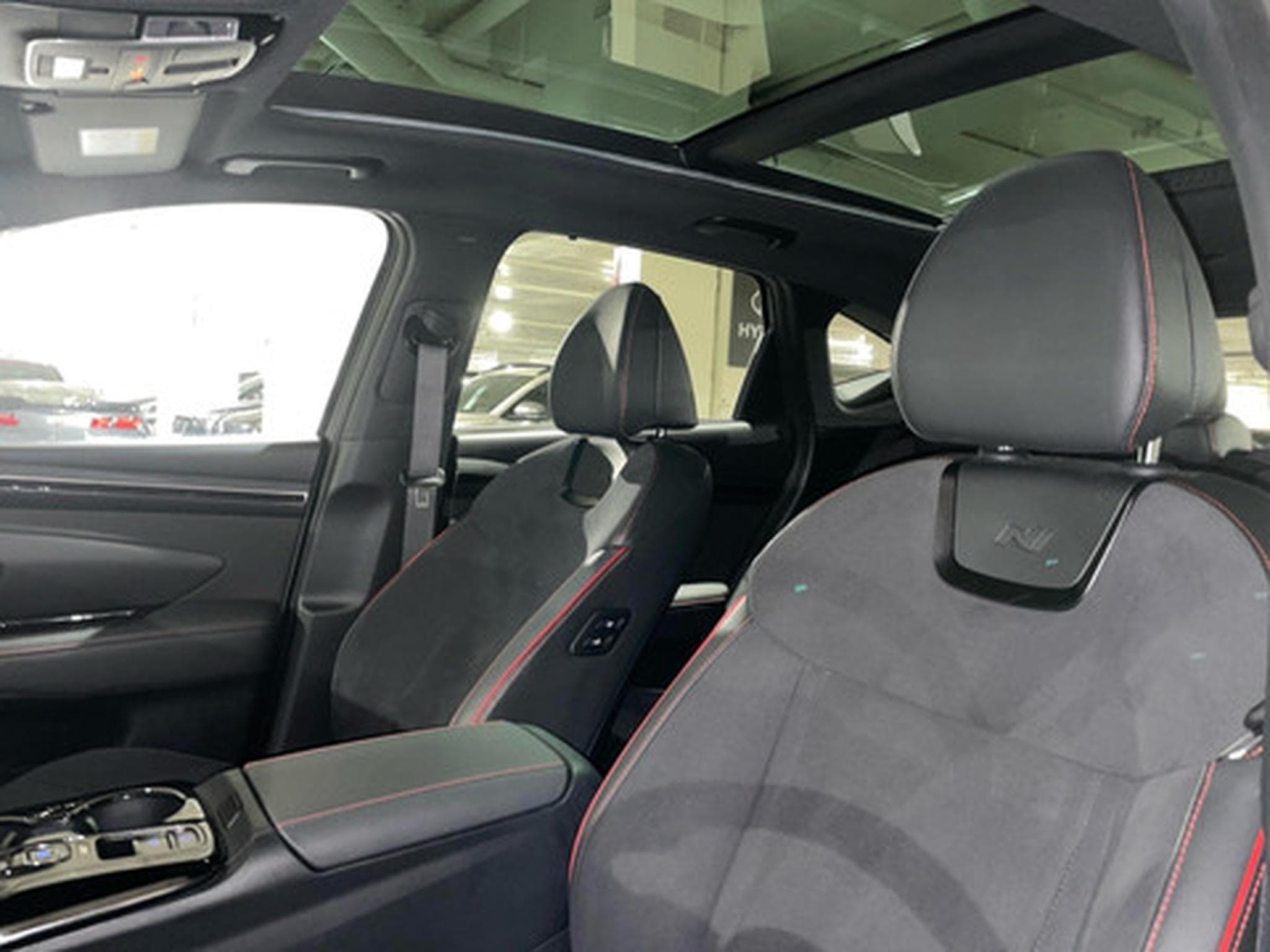 Hyundai Tucson 1.6 T-GDi Plug-in 4x4 Shine N-Line (2025) - Photo 13