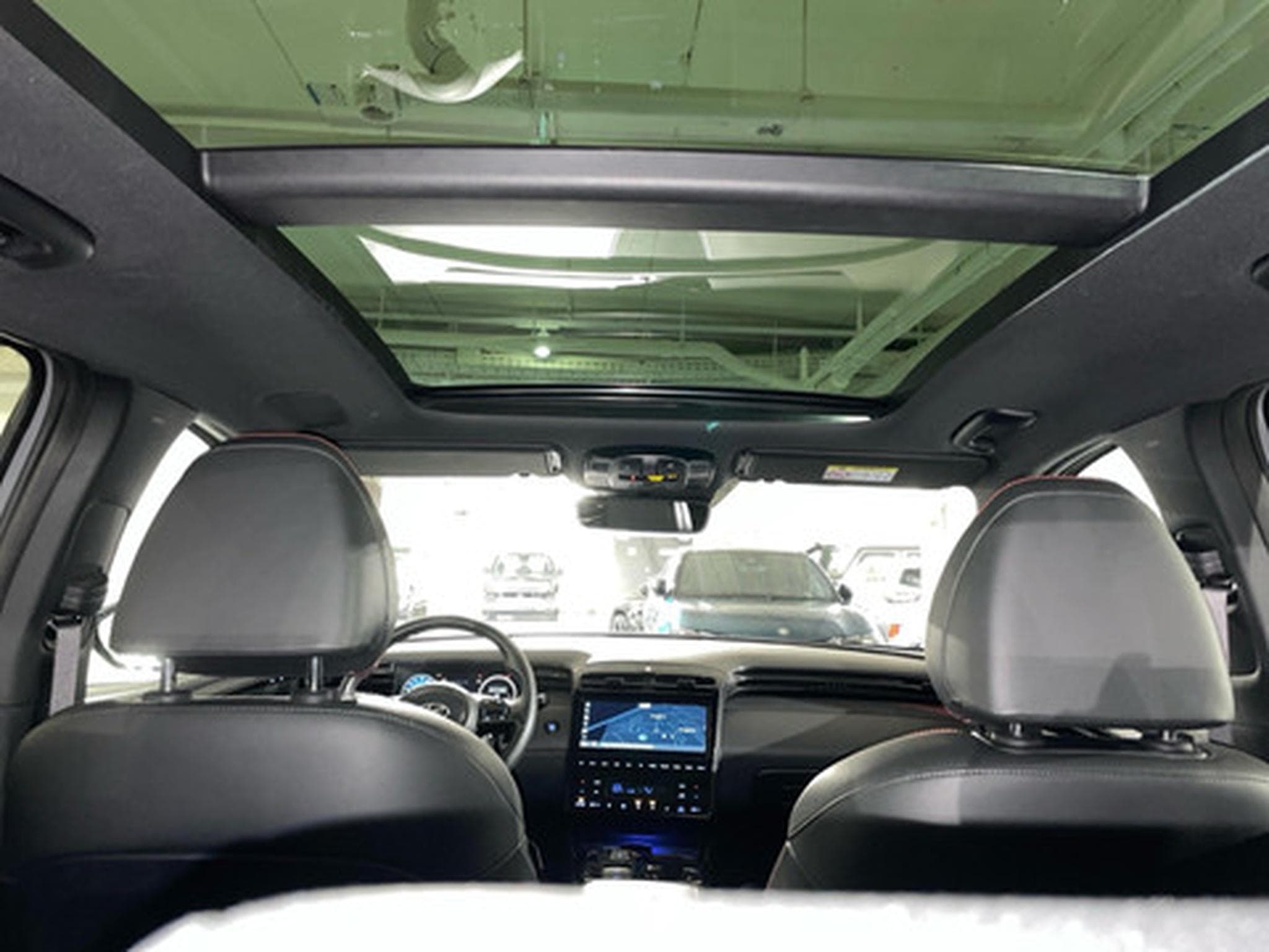 Hyundai Tucson 1.6 T-GDi Plug-in 4x4 Shine N-Line (2025) - Photo 14