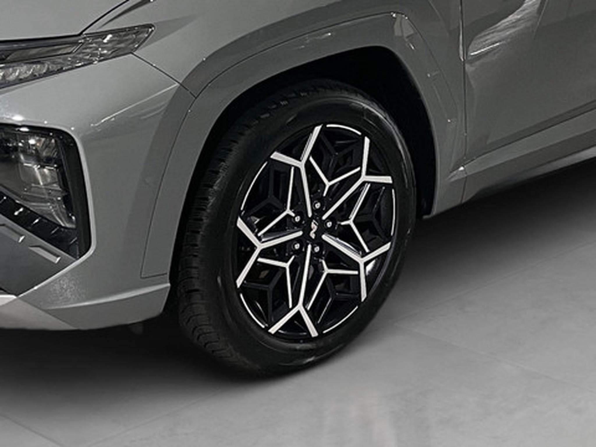 Hyundai Tucson 1.6 T-GDi Plug-in 4x4 Shine N-Line (2025) - Photo 22