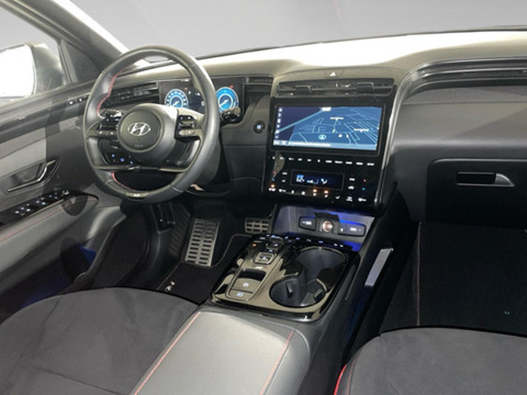 Hyundai Tucson 1.6 T-GDi Plug-in 4x4 Shine N-Line (2025) - Photo 7