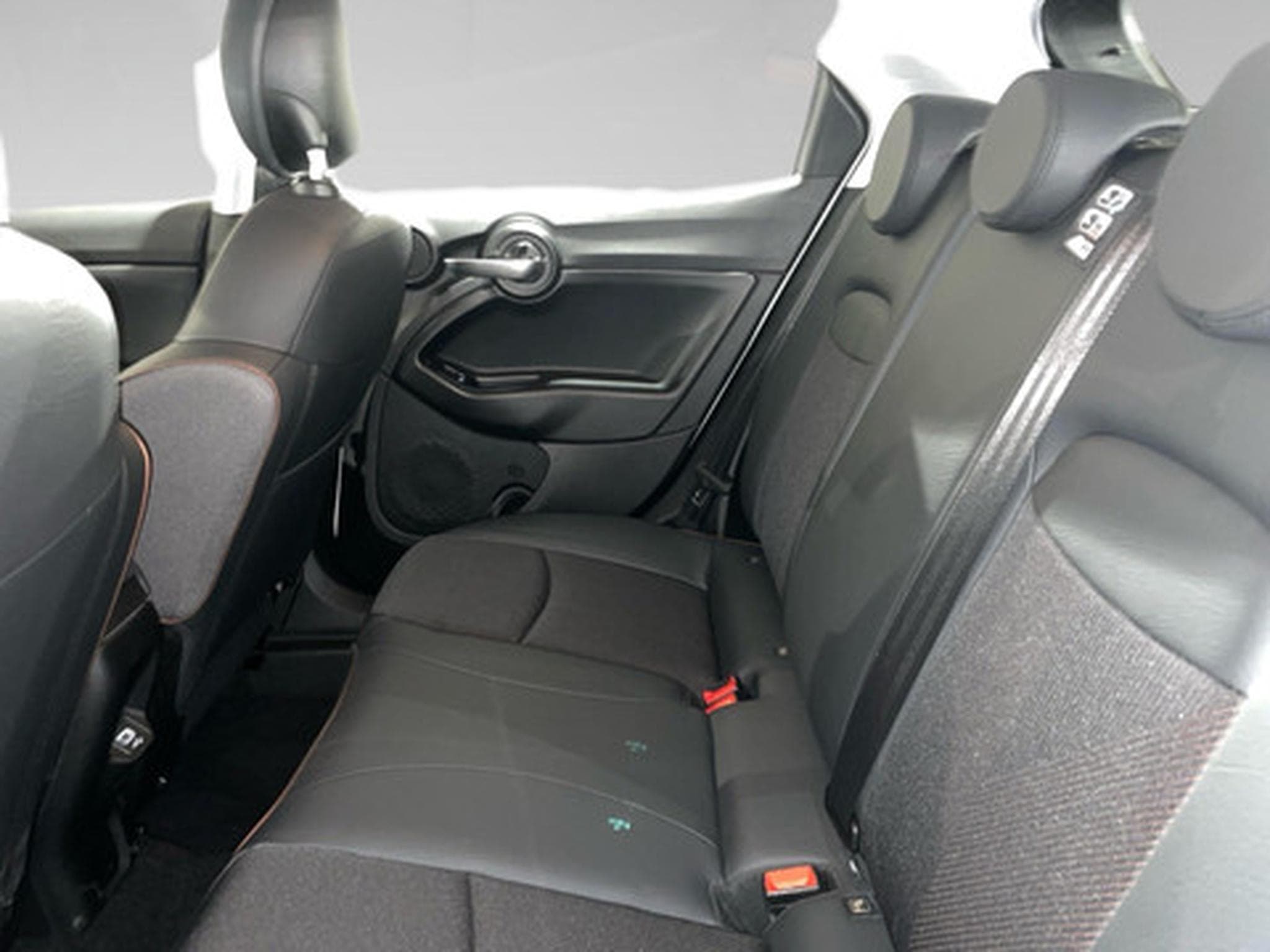 Fiat 500X 1.3 Firefly Turbo 150 DCT Lounge (2019) - Photo 11