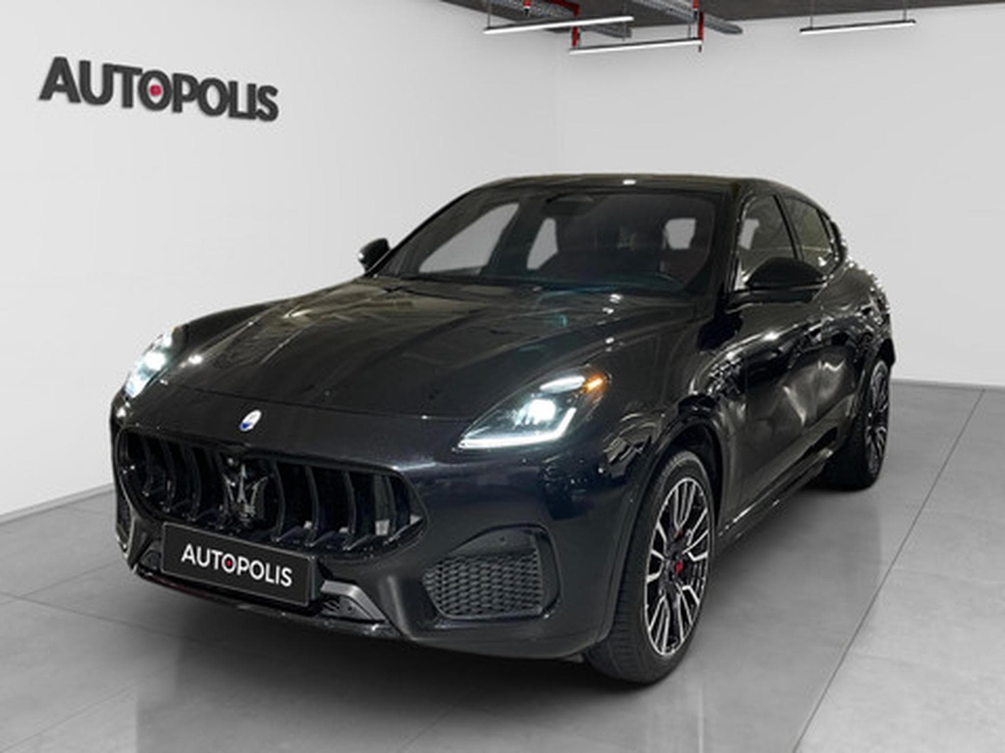 Maserati Grecale 2.0 L4 MHEV Modena 4x4 Aut. (2023) - Foto 17