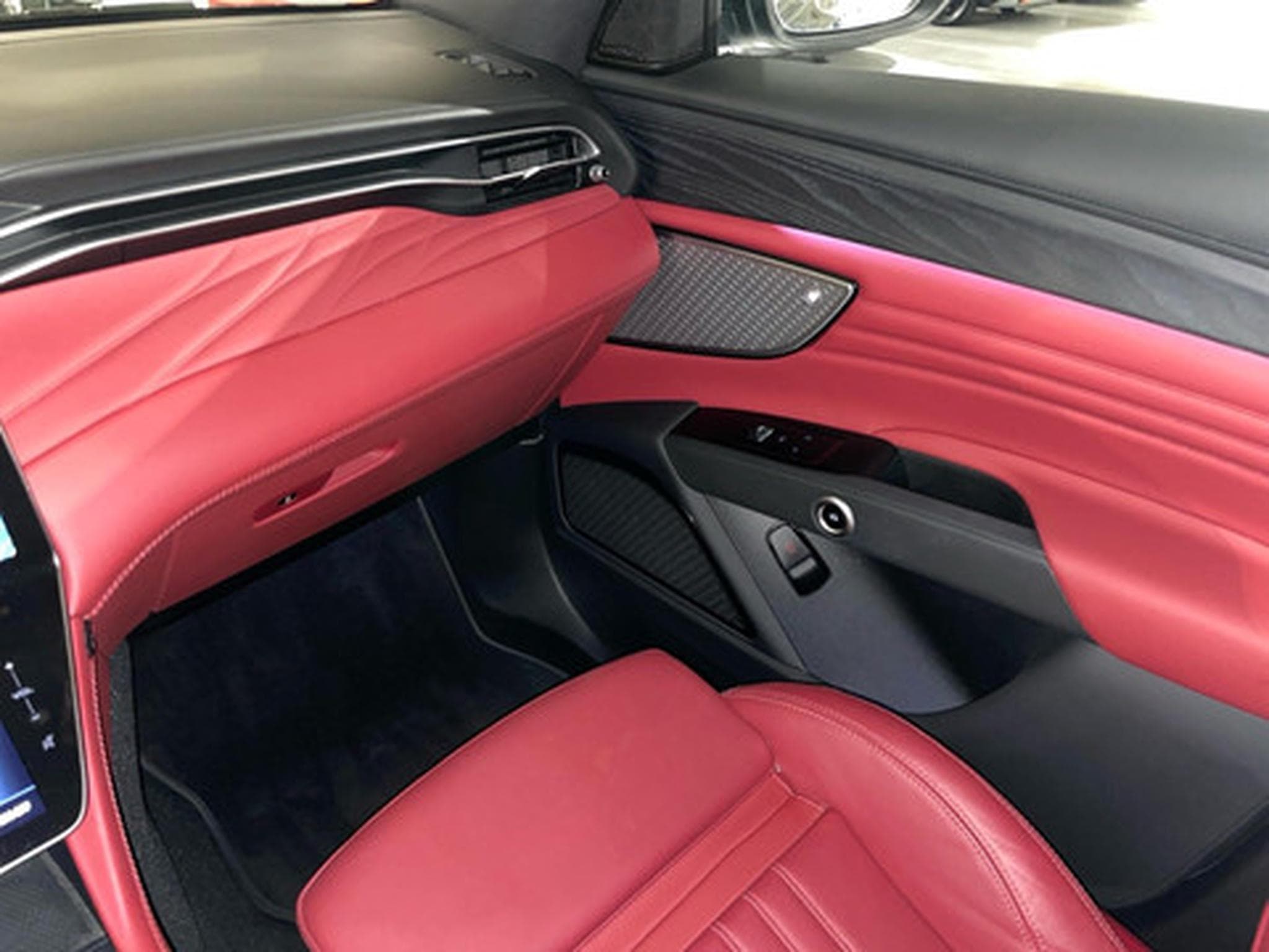 Maserati Grecale 2.0 L4 MHEV Modena 4x4 Aut. (2023) - Foto 9