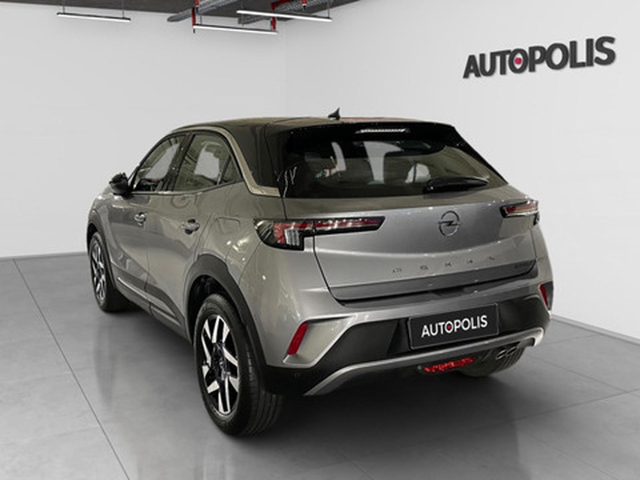 Opel Mokka 1.2 (2024) - Photo 18