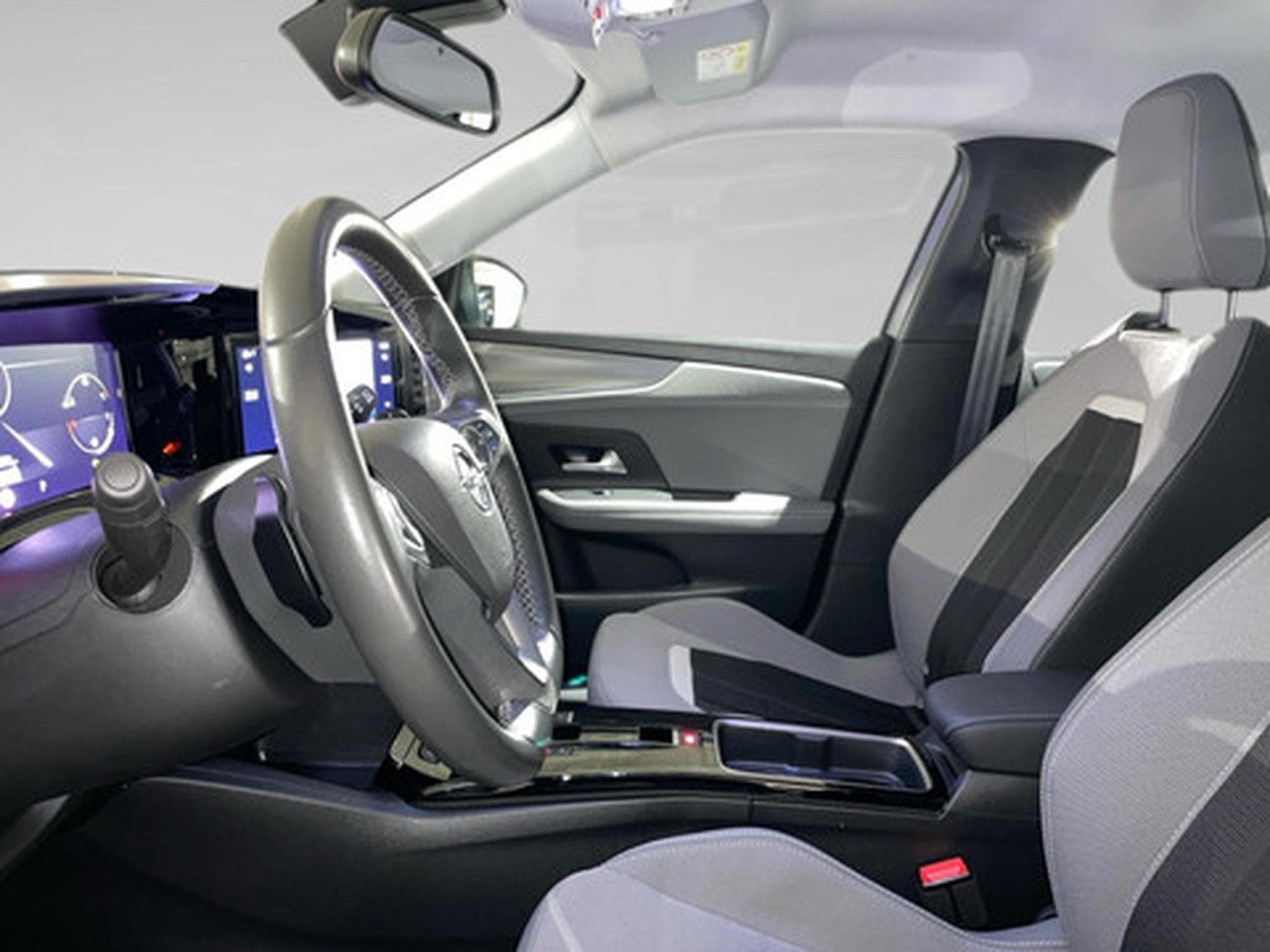 Opel Mokka 1.2 (2024) - Photo 4