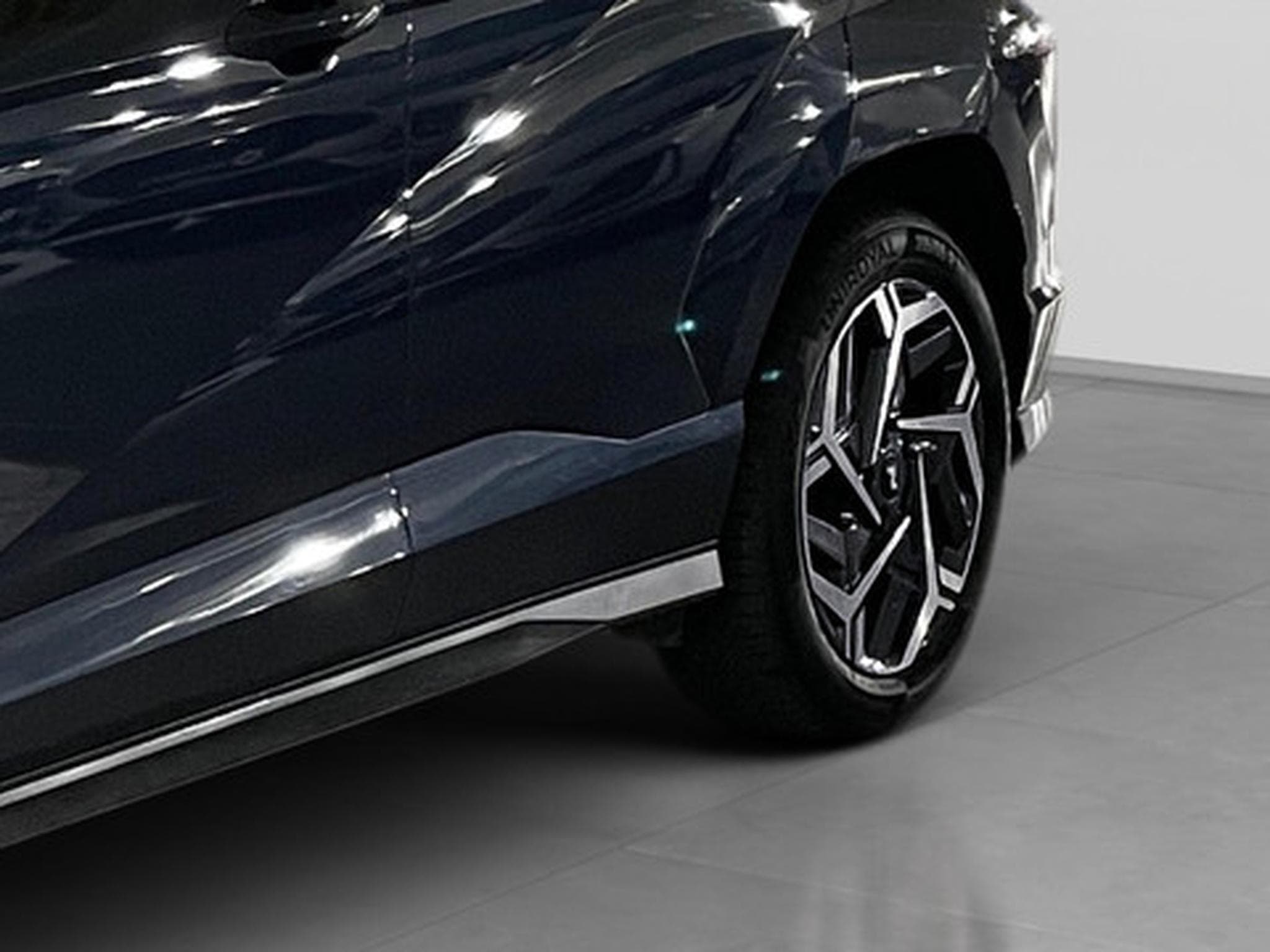 Hyundai Kona 1.6 GDi Hybrid Shine N Line 6-DCT (2023) - Photo 20
