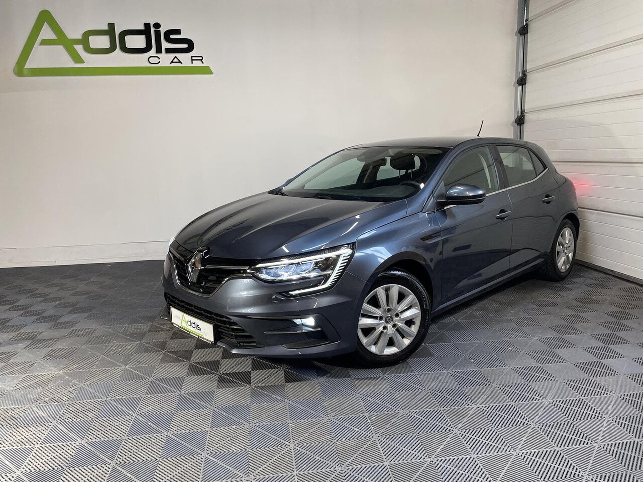 Renault Megane IV 1.5 BlueDCI 115 CORPORATE GPS CARPLAY (2020) - Photo 1