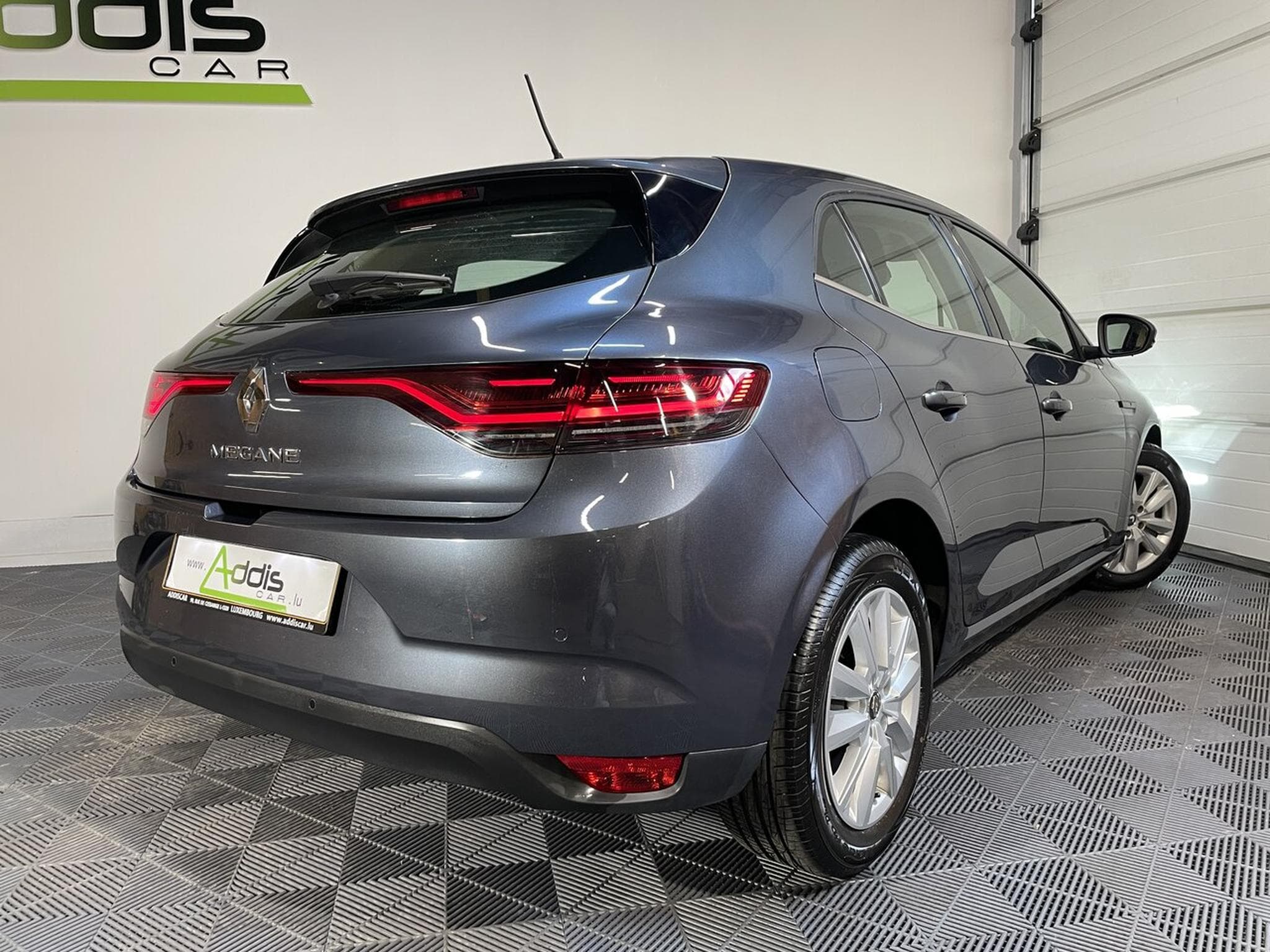 Renault Megane IV 1.5 BlueDCI 115 CORPORATE GPS CARPLAY (2020) - Photo 15