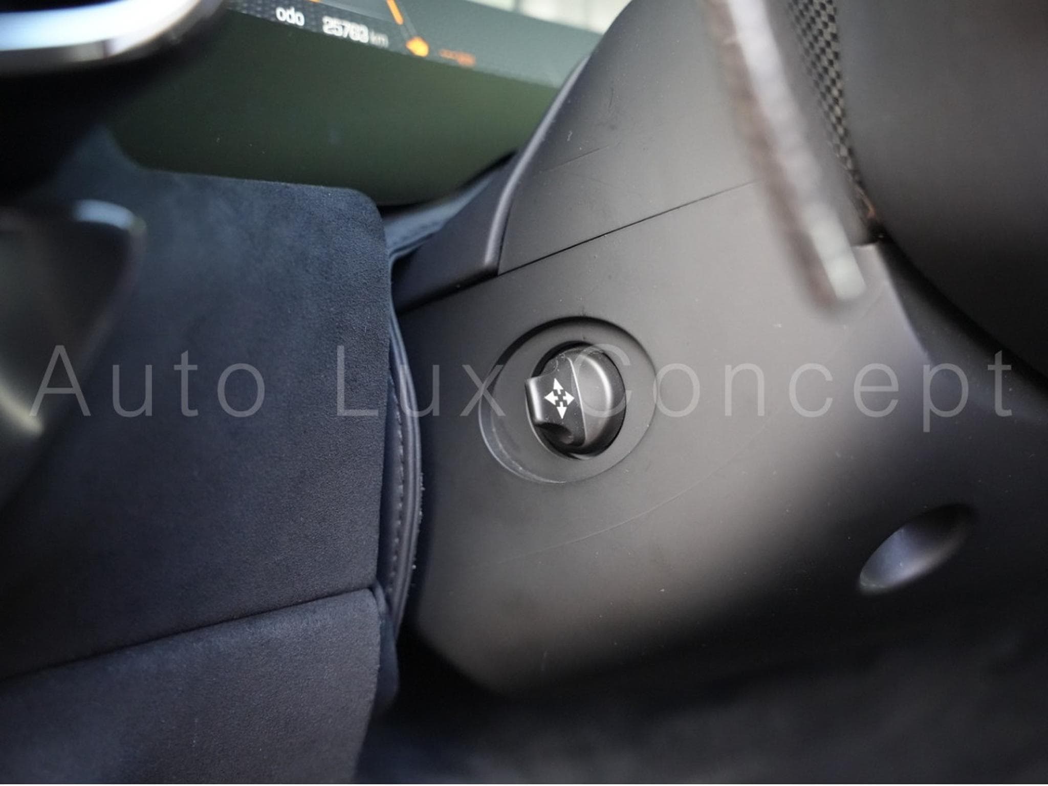 Ferrari Roma Rosso Dino (2021) - Photo 16