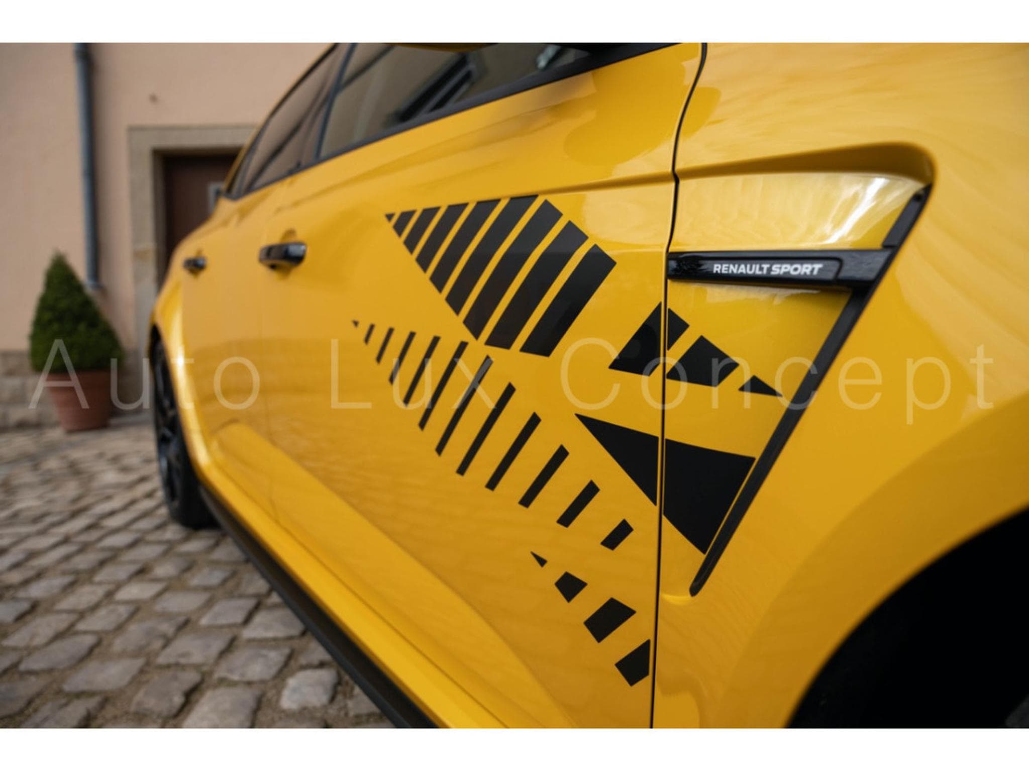 Renault Megane RS Ultime TCe 300 EDC (2024) - Photo 19