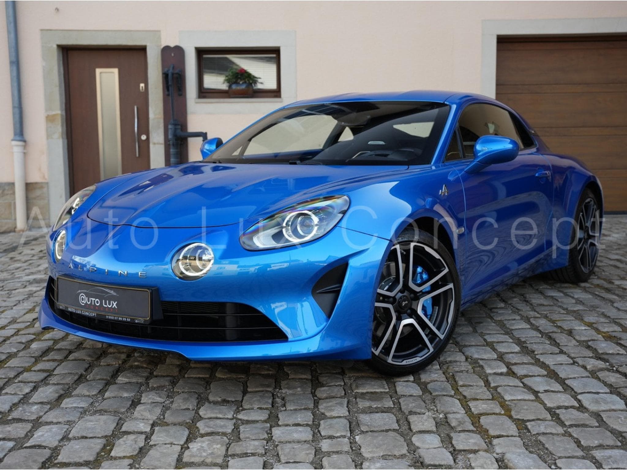 Alpine A110 Première Édition N° 629 / 1955 (2018) - Photo 1