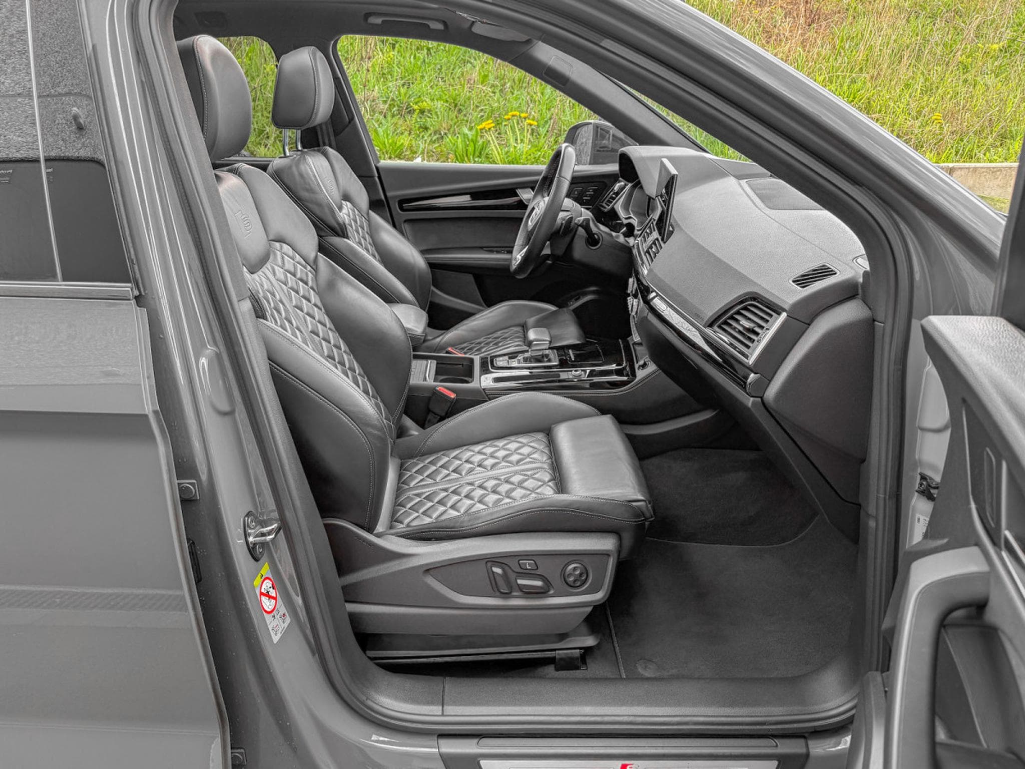 Audi SQ5 S-line/21/HUD/Matrix-LED/Bang & Olufsen/Camera/AHK/Leder/VOL (2021) - Foto 17