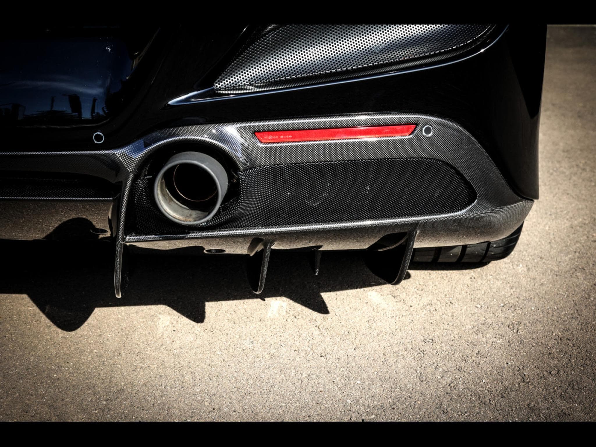 Ferrari F8 Spider 3.9 V8 (720 CH) - NERO B/B 1250 (4-LAYER PAINT EXTRAR (2023) - Photo 18
