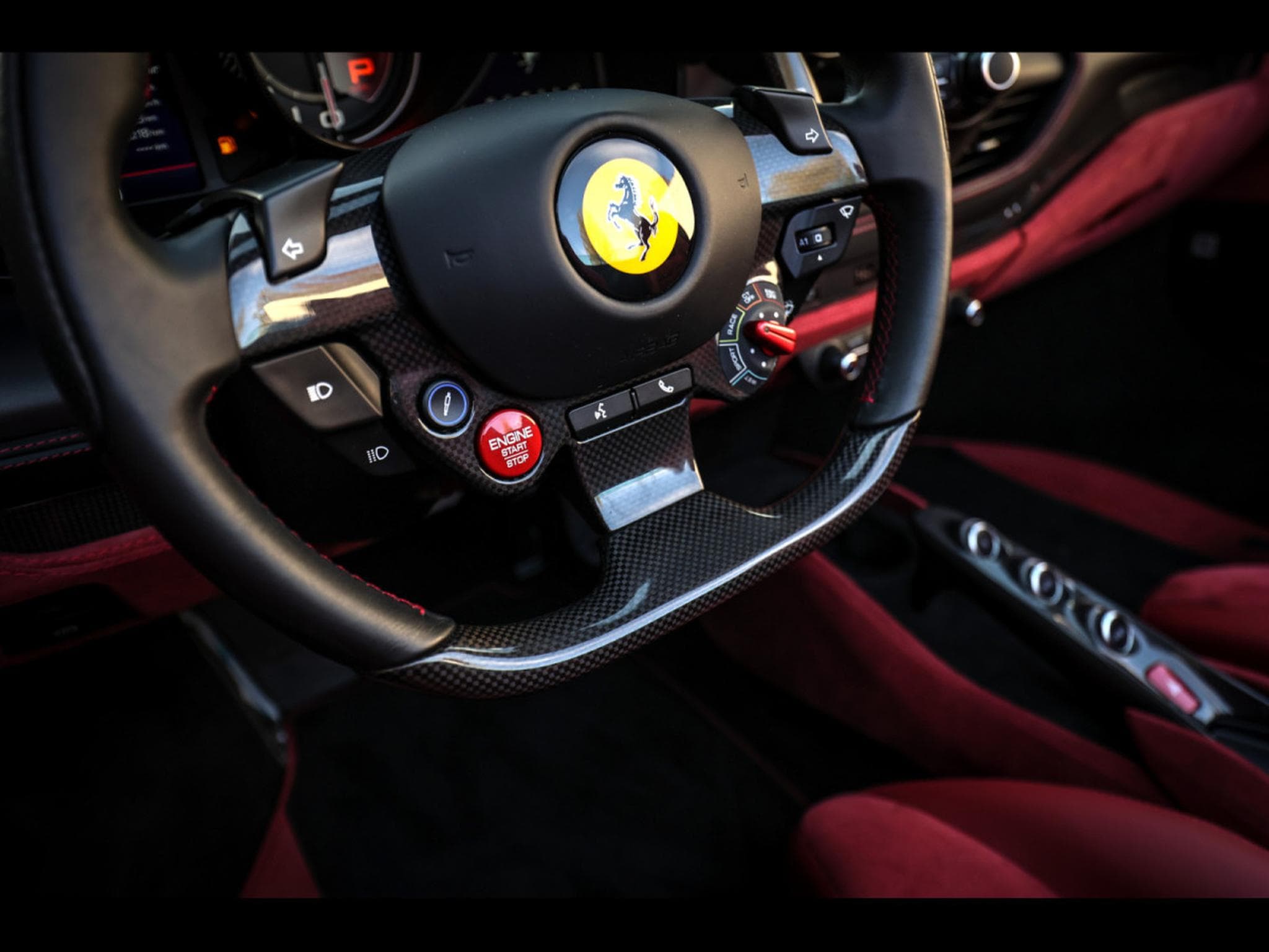 Ferrari F8 Spider 3.9 V8 (720 CH) - NERO B/B 1250 (4-LAYER PAINT EXTRAR (2023) - Photo 22