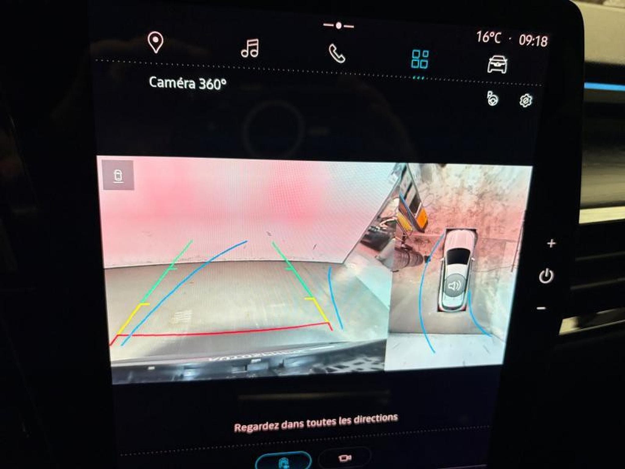 Renault Austral 1.2 E-Tech Iconic full hybrid (2025) - Photo 9