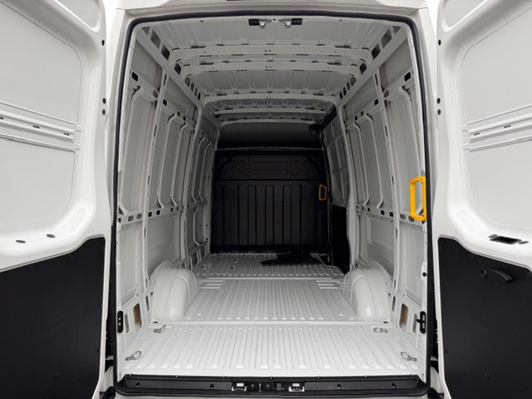 Iveco Daily 2.3 35S16 Fourgon Pack (2025) - Foto 7