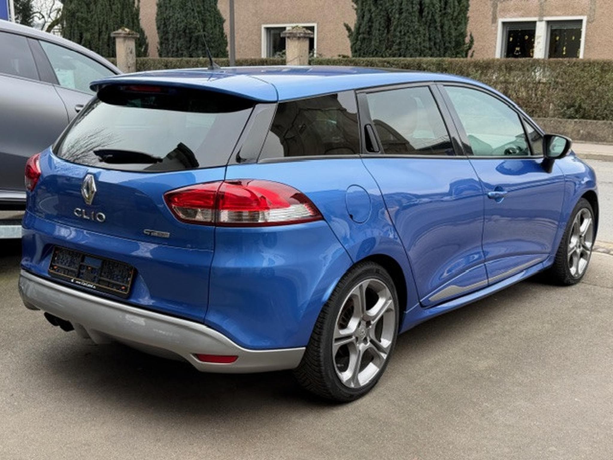 Renault Clio TCe 120 GT Sport Auto. Grandtour (2014) - Foto 2