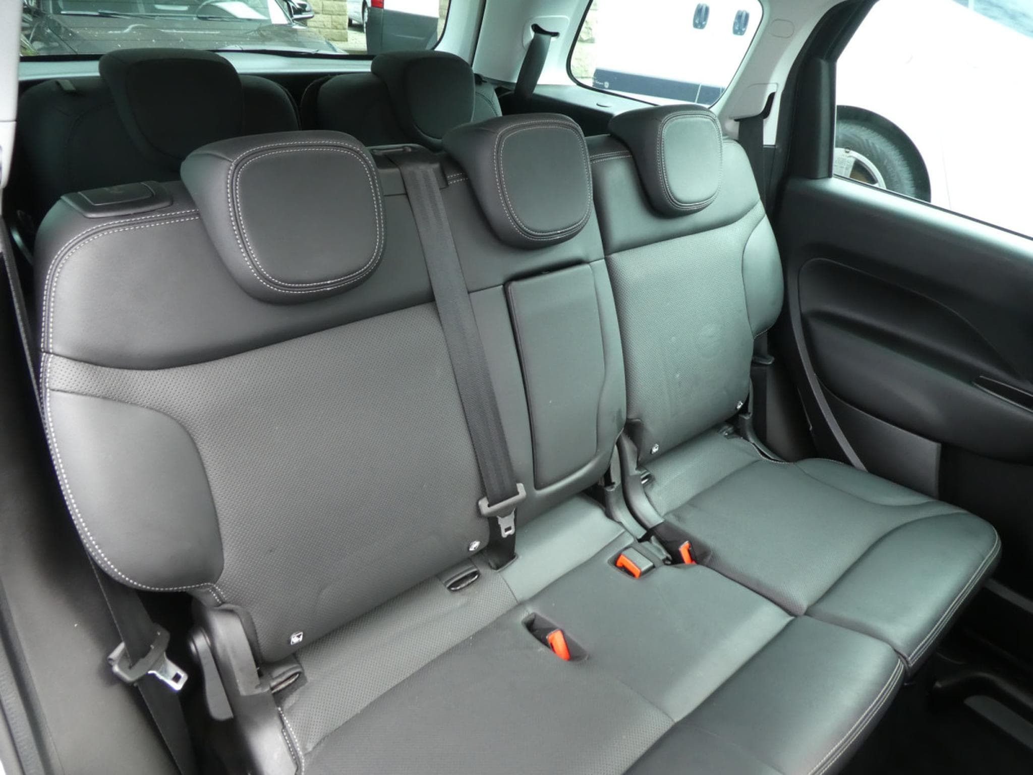 Fiat 500L MultiJet Auto. Luxe "7places" (2017) - Foto 4