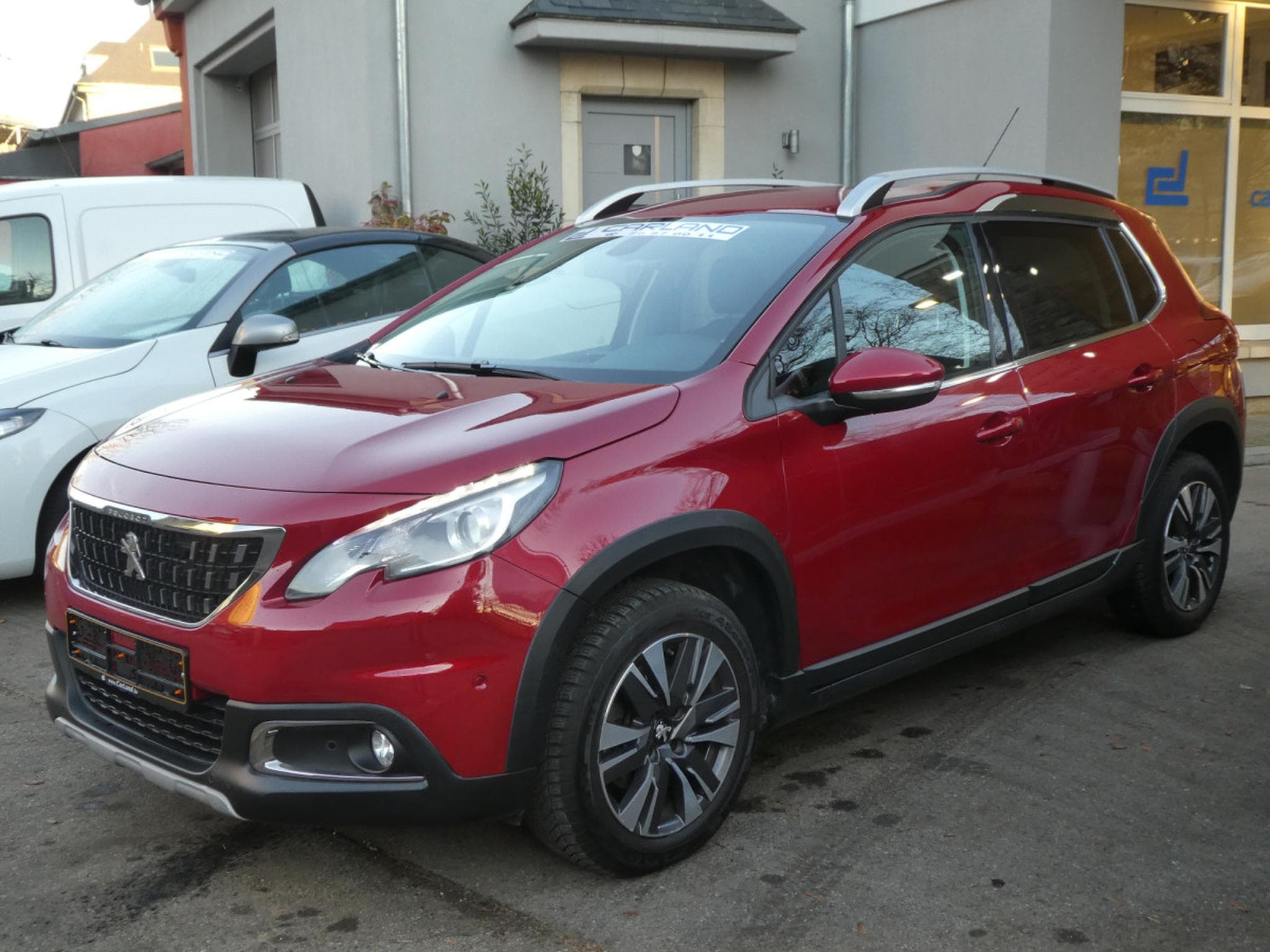 Peugeot 2008 1.2 Automatique 110 Allure (2016) - Foto 1