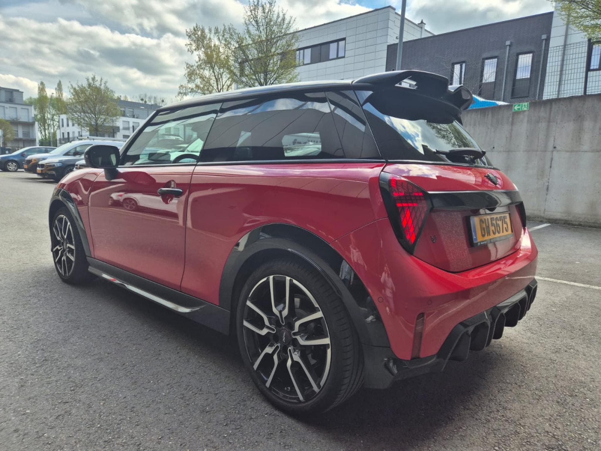 Mini Cooper S Pack JCW IV (F66) 2.0 204 COOPER JCW FINITION DKG7 (2025) - Foto 11