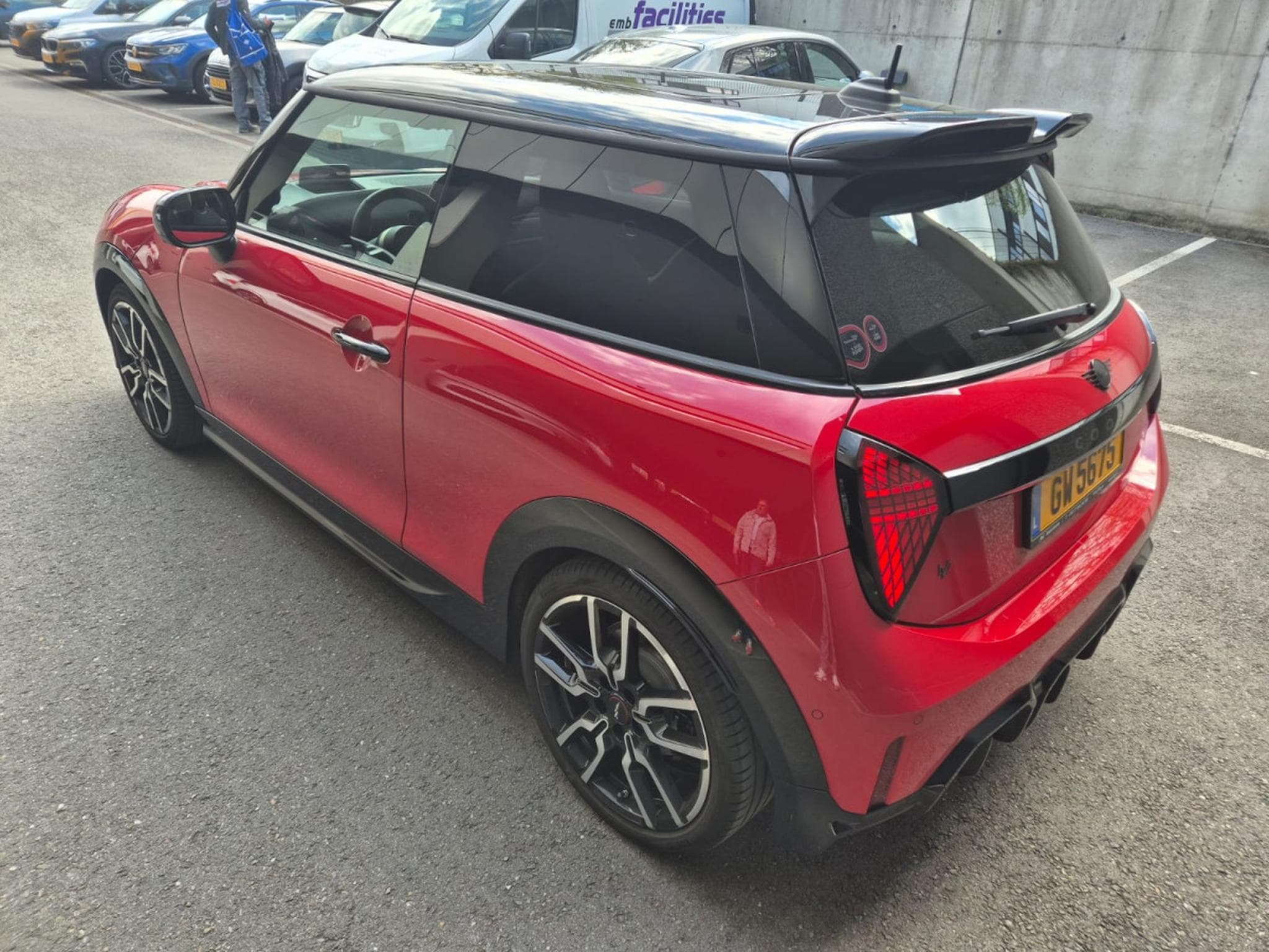 Mini Cooper S Pack JCW IV (F66) 2.0 204 COOPER JCW FINITION DKG7 (2025) - Foto 12