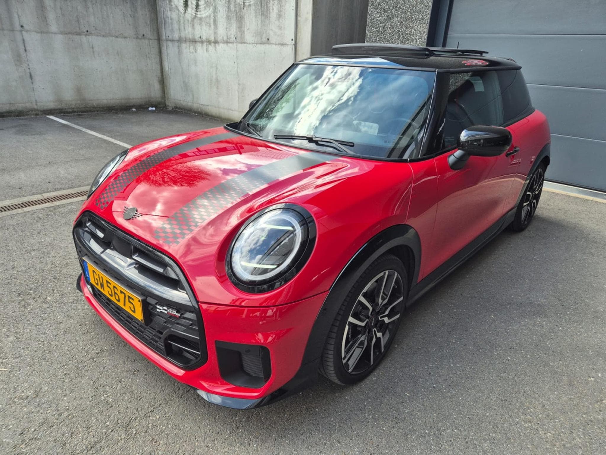 Mini Cooper S Pack JCW IV (F66) 2.0 204 COOPER JCW FINITION DKG7 (2025) - Foto 14