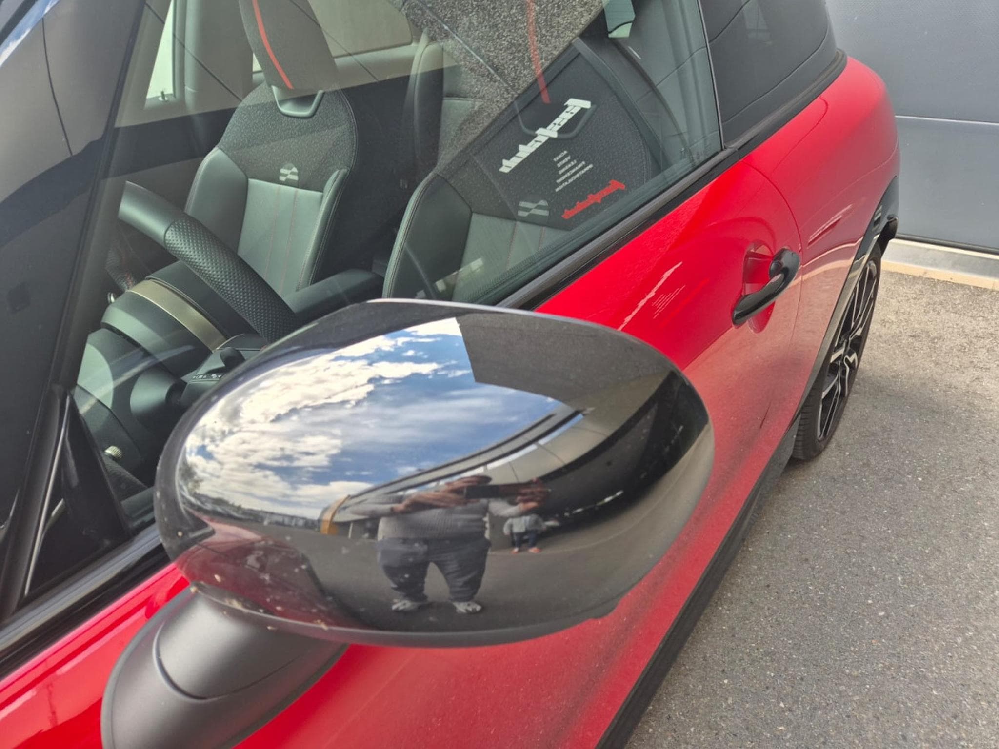 Mini Cooper S Pack JCW IV (F66) 2.0 204 COOPER JCW FINITION DKG7 (2025) - Foto 24