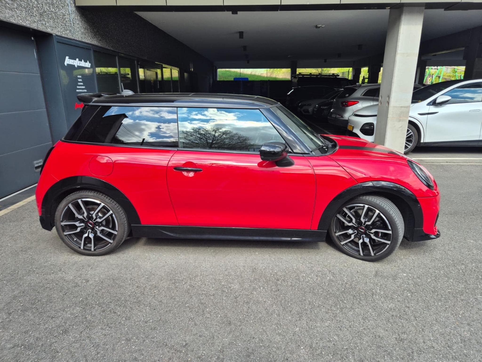 Mini Cooper S Pack JCW IV (F66) 2.0 204 COOPER JCW FINITION DKG7 (2025) - Foto 5
